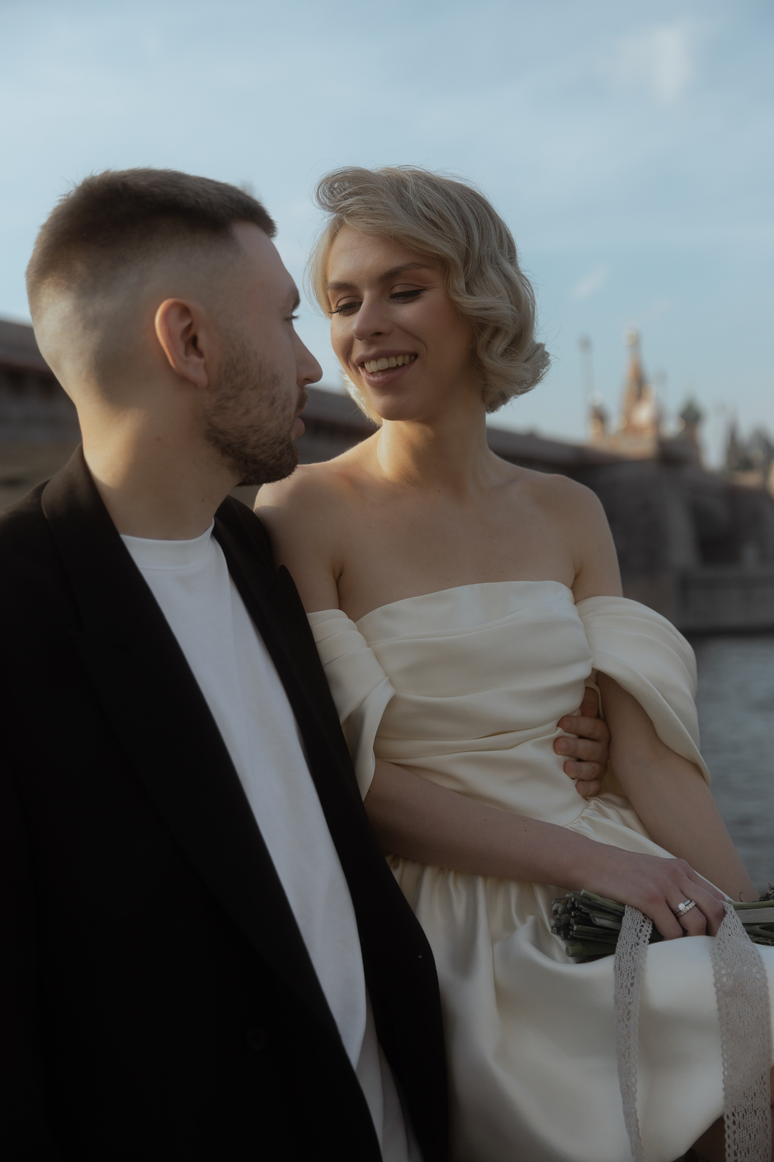 Анна и Никита, роспись и прогулка в Москве. Фотограф в Москве Екатерина Черненко