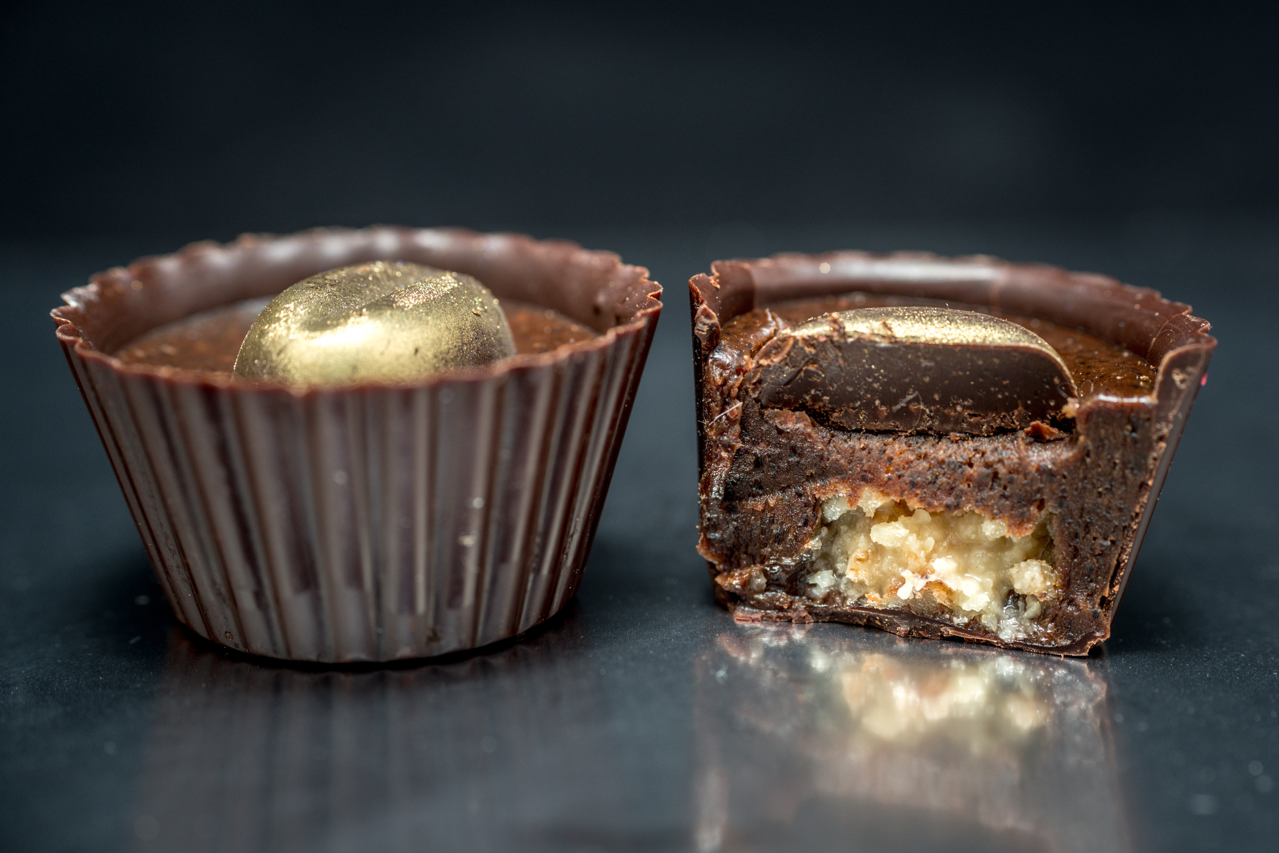 Фотосессия шоколадных конфет ручной работы в Ялте. Фотограф интерьеров Фотосъемка рекламы в Ялте и по Крыму