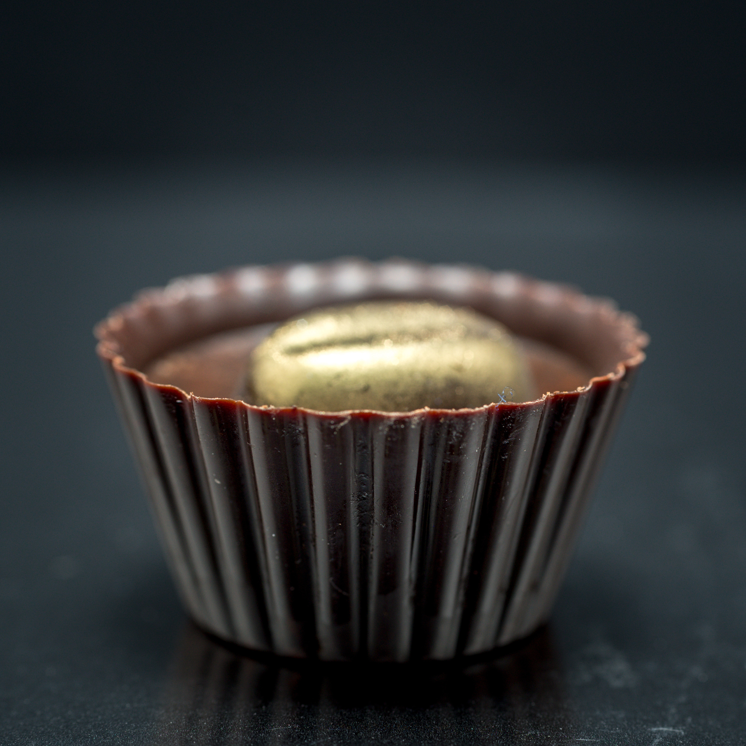 Фотосессия шоколадных конфет ручной работы в Ялте. Фотограф интерьеров Фотосъемка рекламы в Ялте и по Крыму