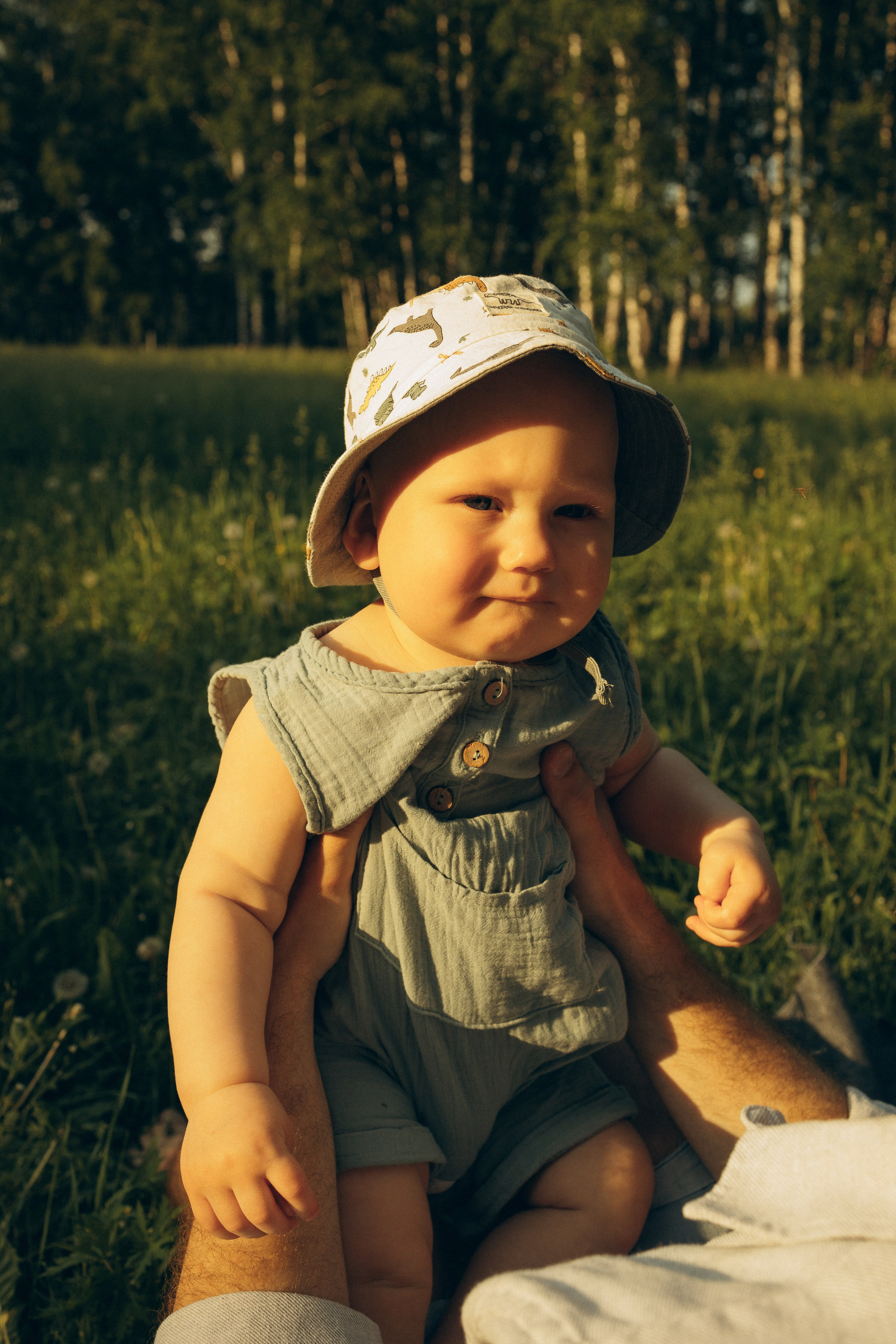 На природе. Семейный фотограф Новосибирск Фотограф на выписку Новосибирск