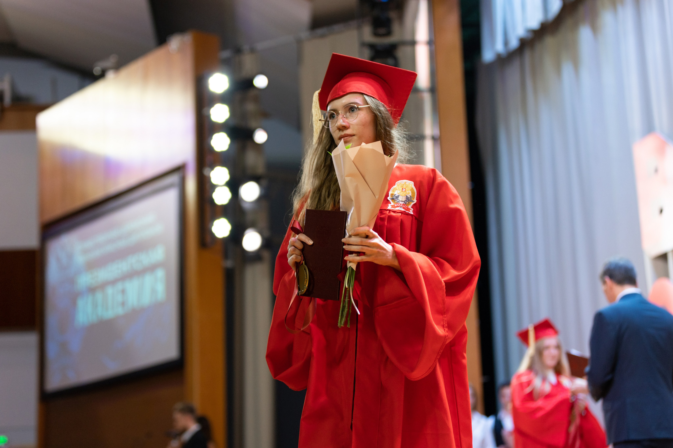Вручение дипломов. Фотограф в Москве Даша Зуева
