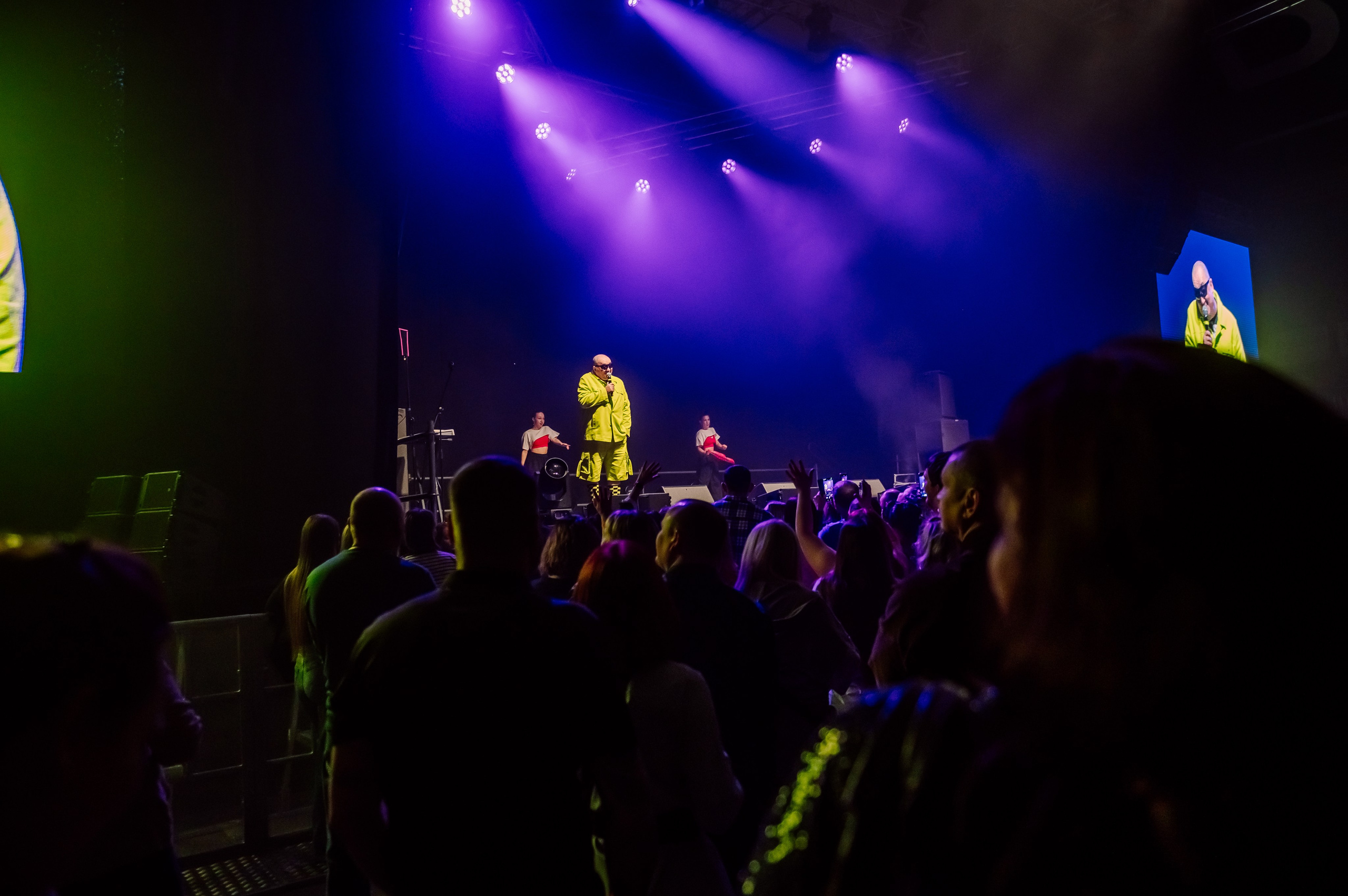 Дискач 90-х в Кемерово, СРК Арена. Детский фотограф, семейный фотограф и репортажи в Кемерово