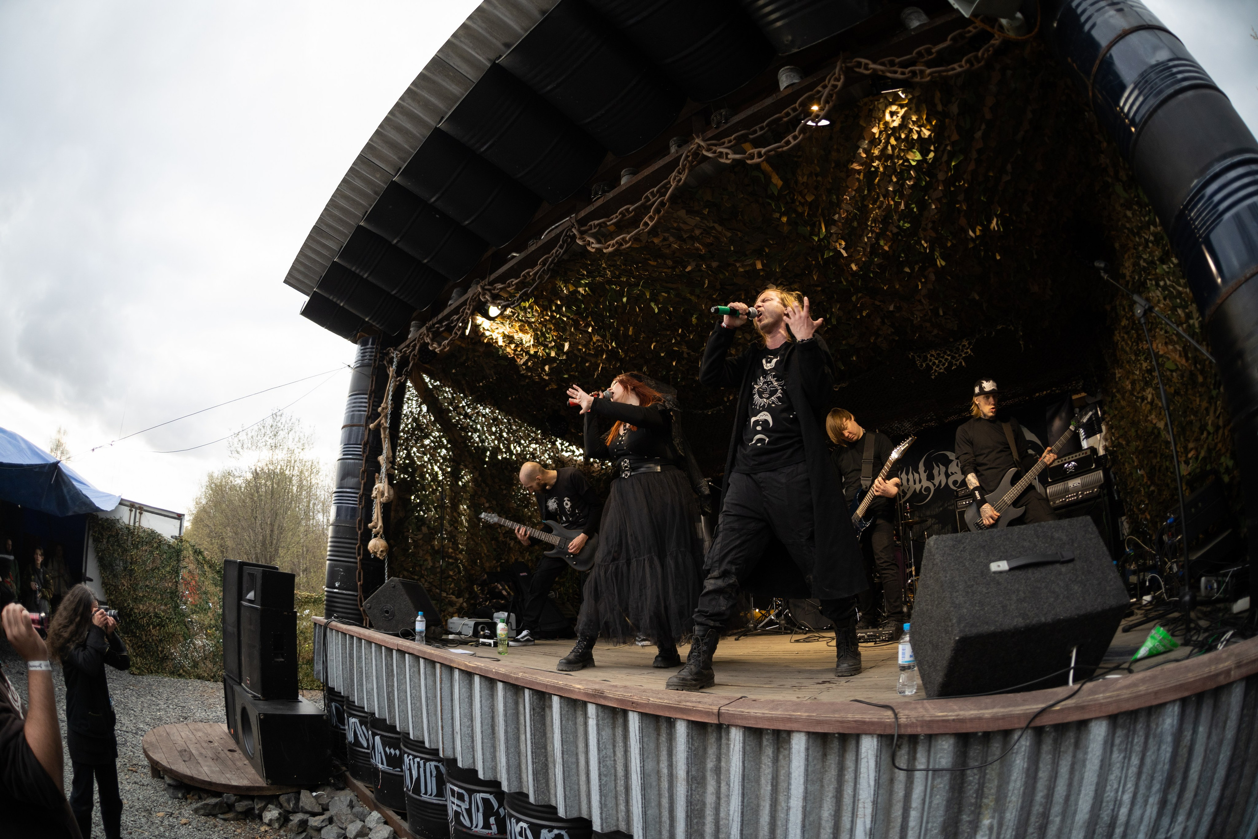 Фестиваль «ПОСРЕДИ КЛАДБИЩ И БОЛОТ»|Архангельск. Концертный и репортажный фотограф в Санкт-Петербурге Слава Пахомов