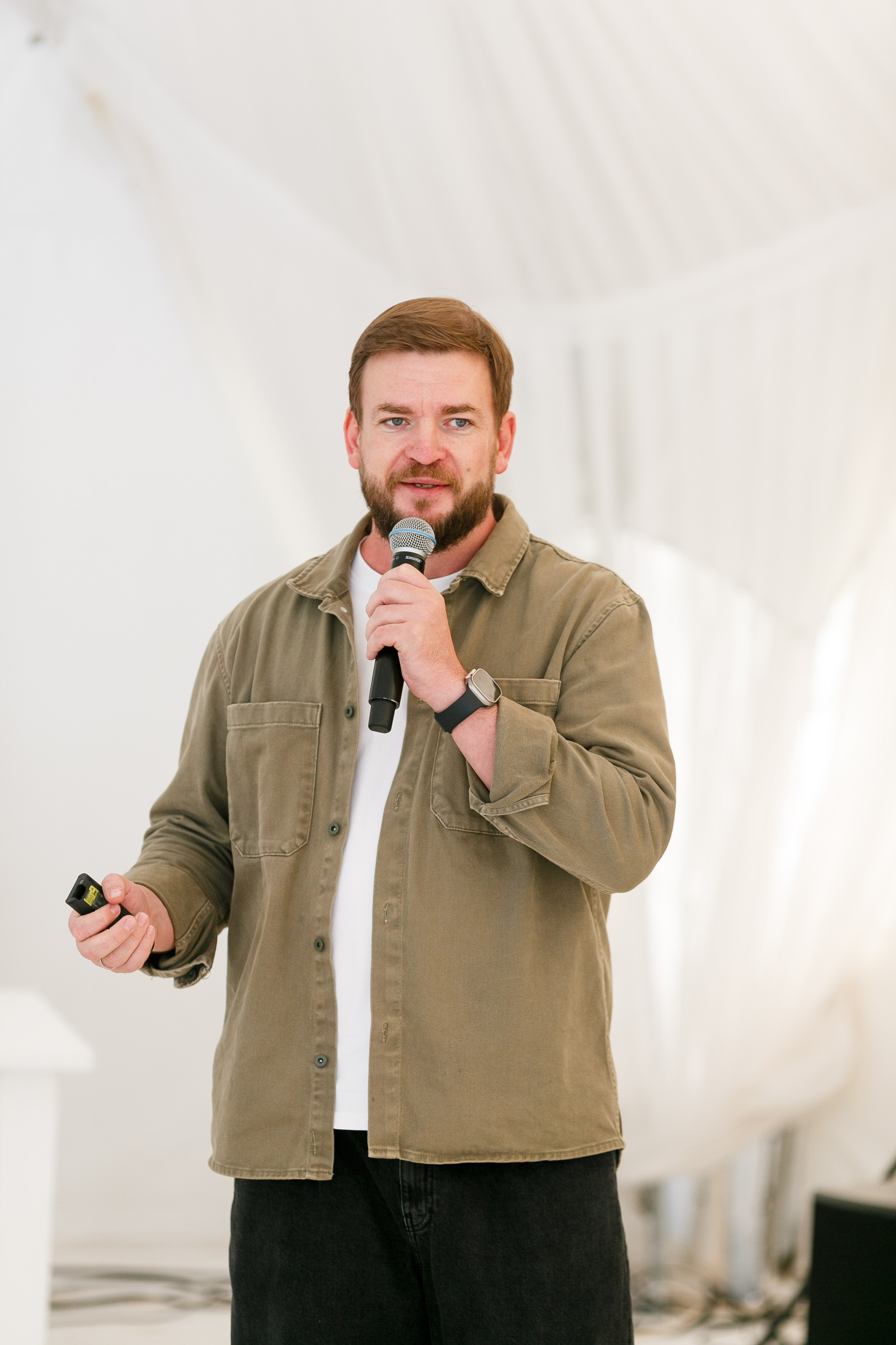 Выездной коучинг на берегу Строгинской поймы. Репортажный фотограф Борис Геер