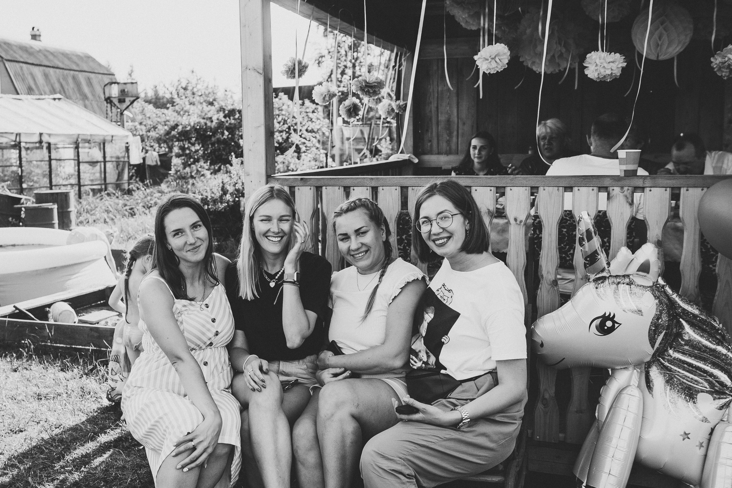 Ульяше 5 лет. Дачный деньрожденский день. Семейный фотограф, фотограф родов, репортажей фотограф в Санкт-Петербу