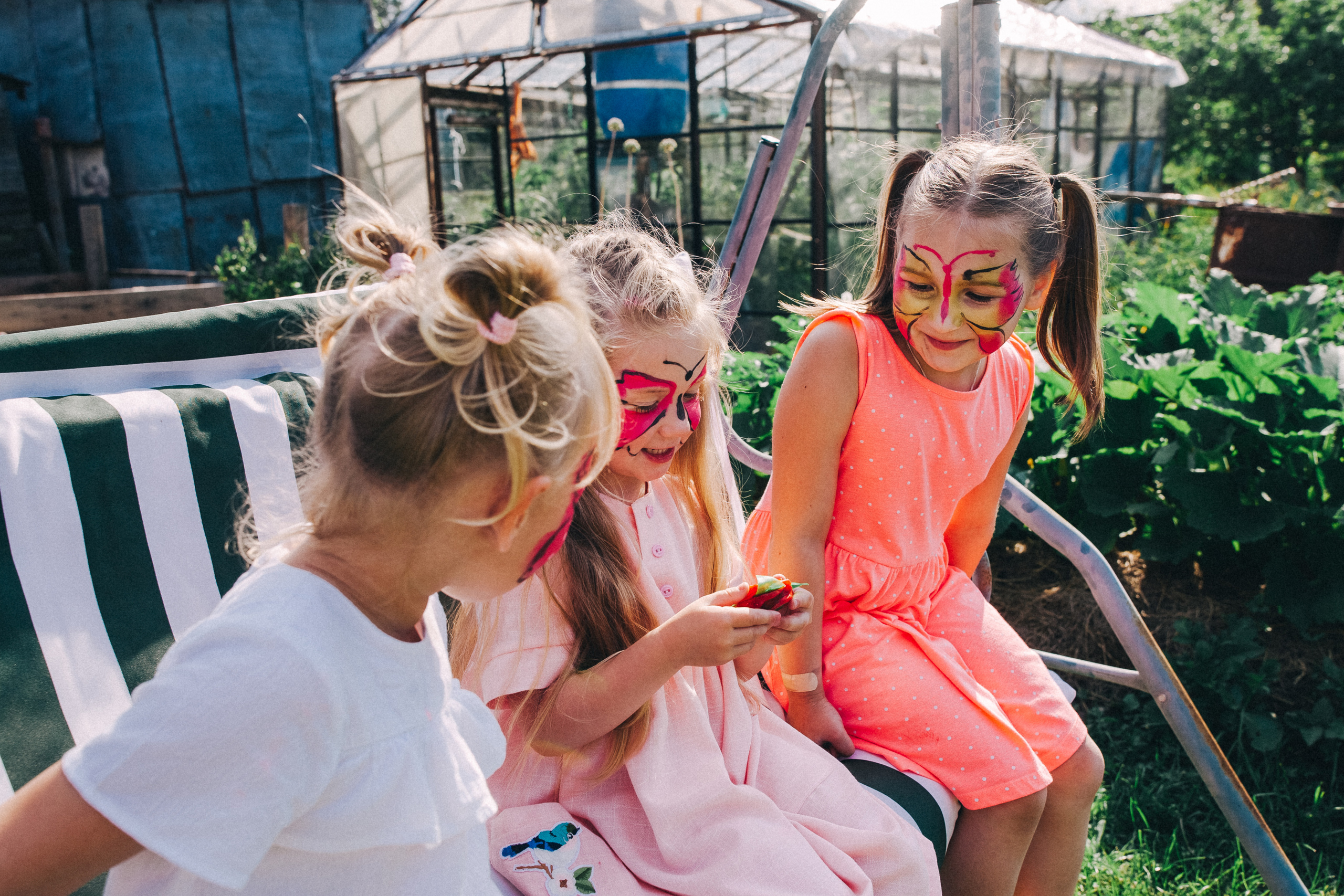 Ульяше 5 лет. Дачный деньрожденский день. Семейный фотограф, фотограф родов, репортажей фотограф в Санкт-Петербу