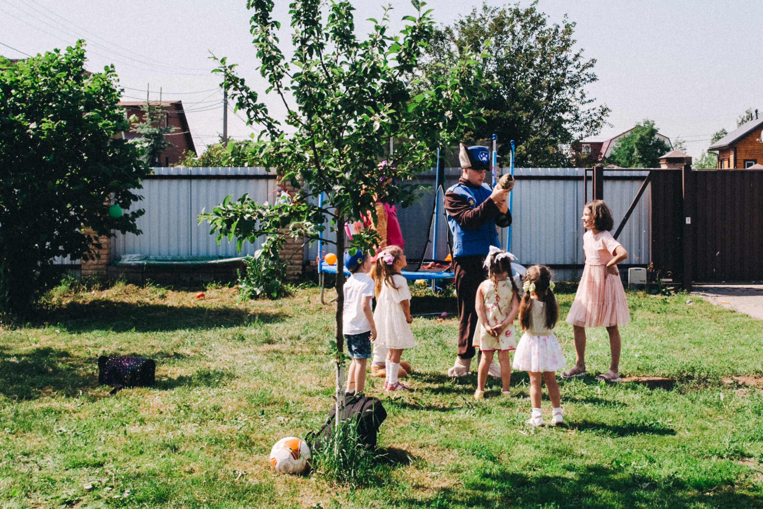 Есении 5 лет. ДР на даче. Семейный фотограф, фотограф родов, репортажей фотограф в Санкт-Петербу