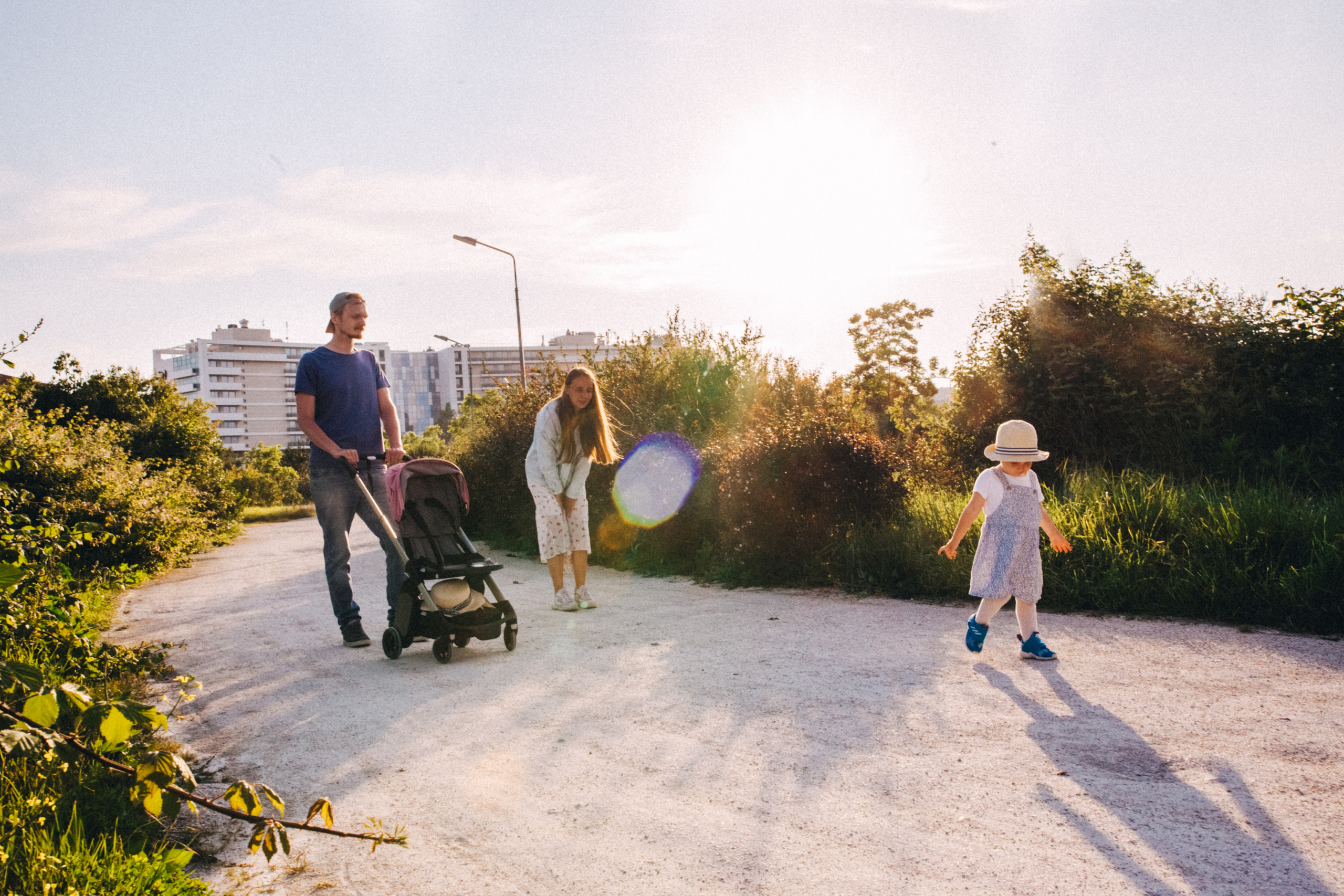 Вася, Маша, Соня. Отпуск в Адлере. Семейный фотограф, фотограф родов, репортажей фотограф в Санкт-Петербу