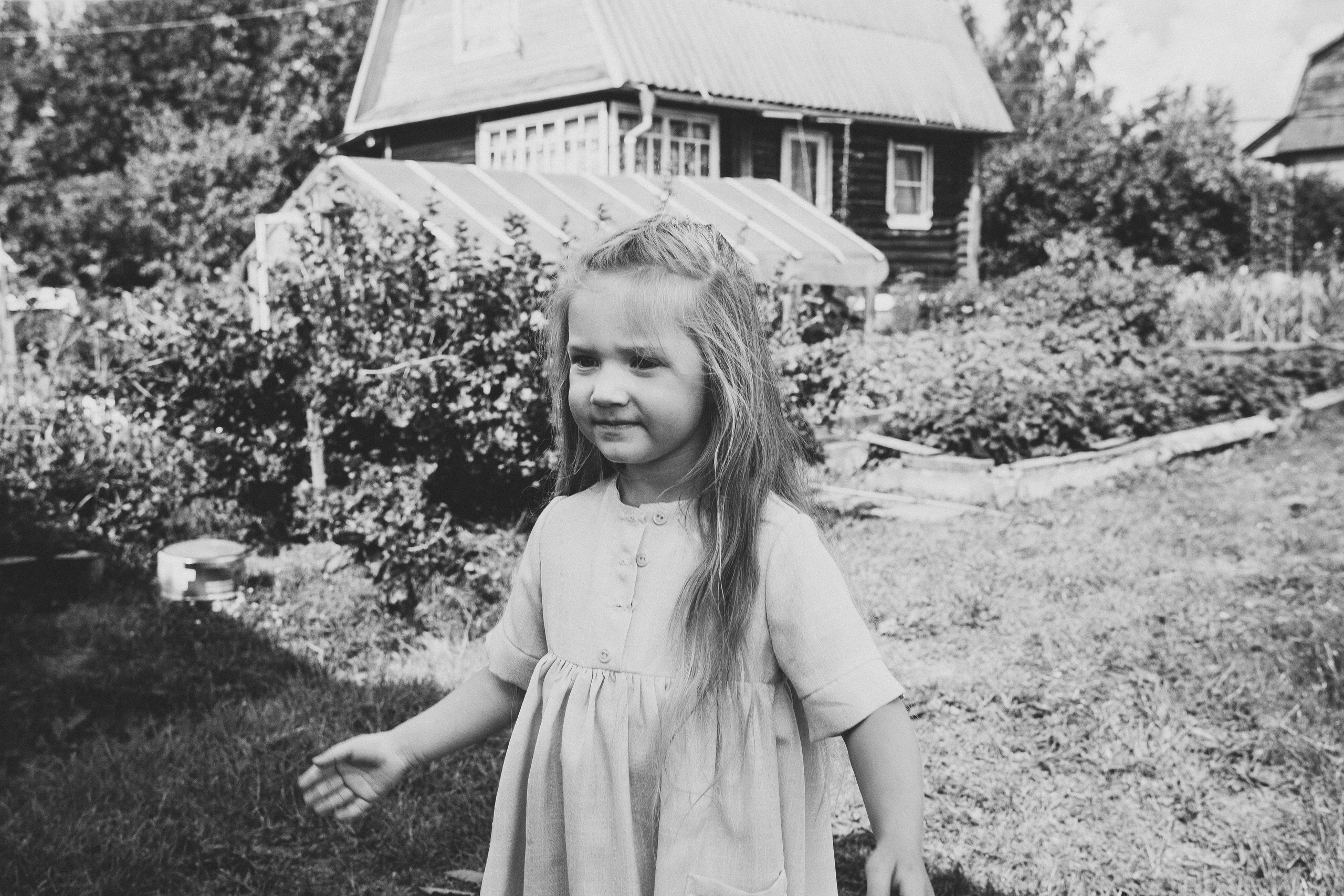 Ульяше 5 лет. Дачный деньрожденский день. Семейный фотограф, фотограф родов, репортажей фотограф в Санкт-Петербу