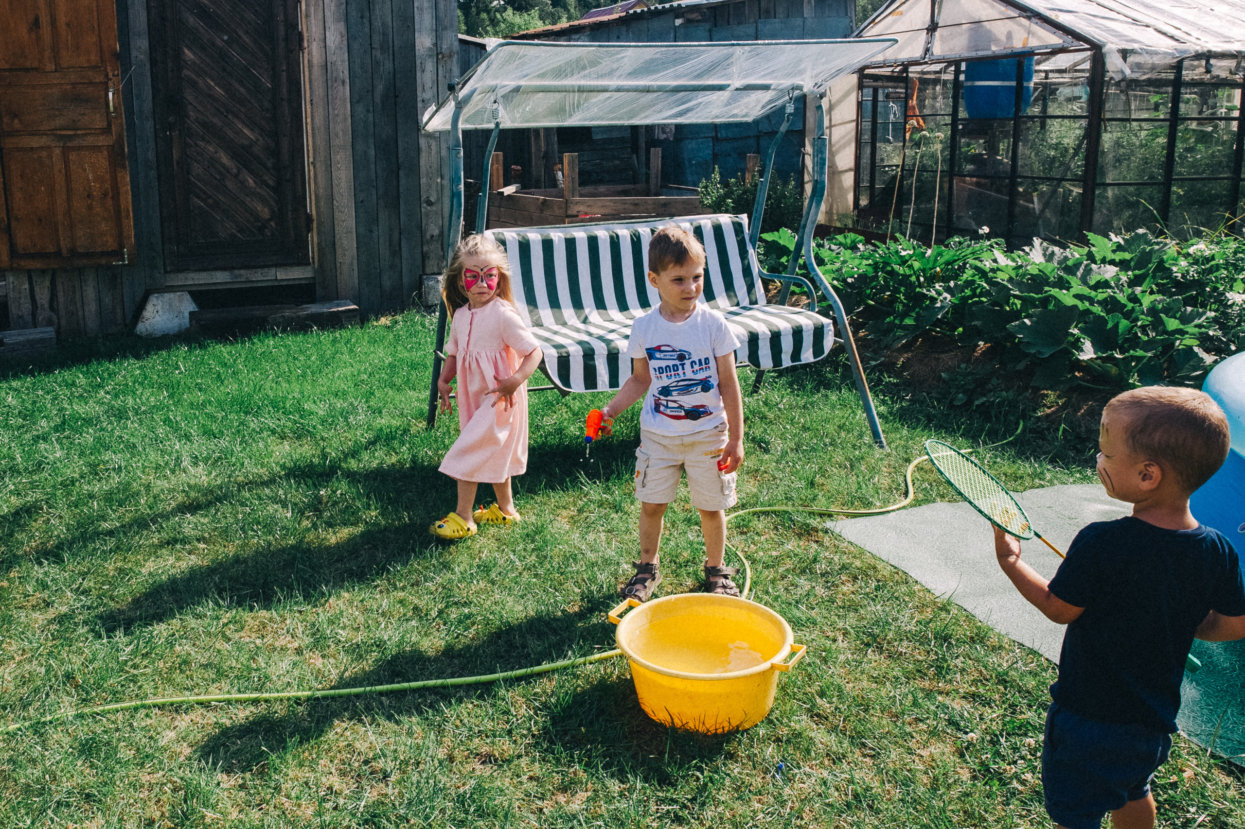 Ульяше 5 лет. Дачный деньрожденский день. Семейный фотограф, фотограф родов, репортажей фотограф в Санкт-Петербу