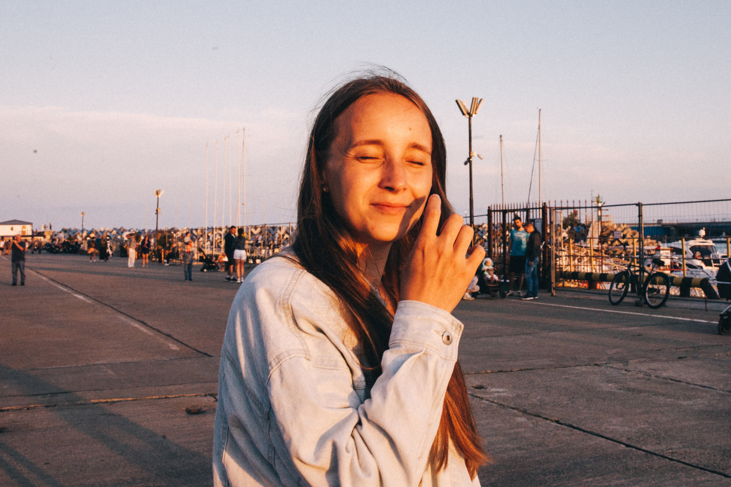 Вася, Маша, Соня. Отпуск в Адлере. Семейный фотограф, фотограф родов, репортажей фотограф в Санкт-Петербу