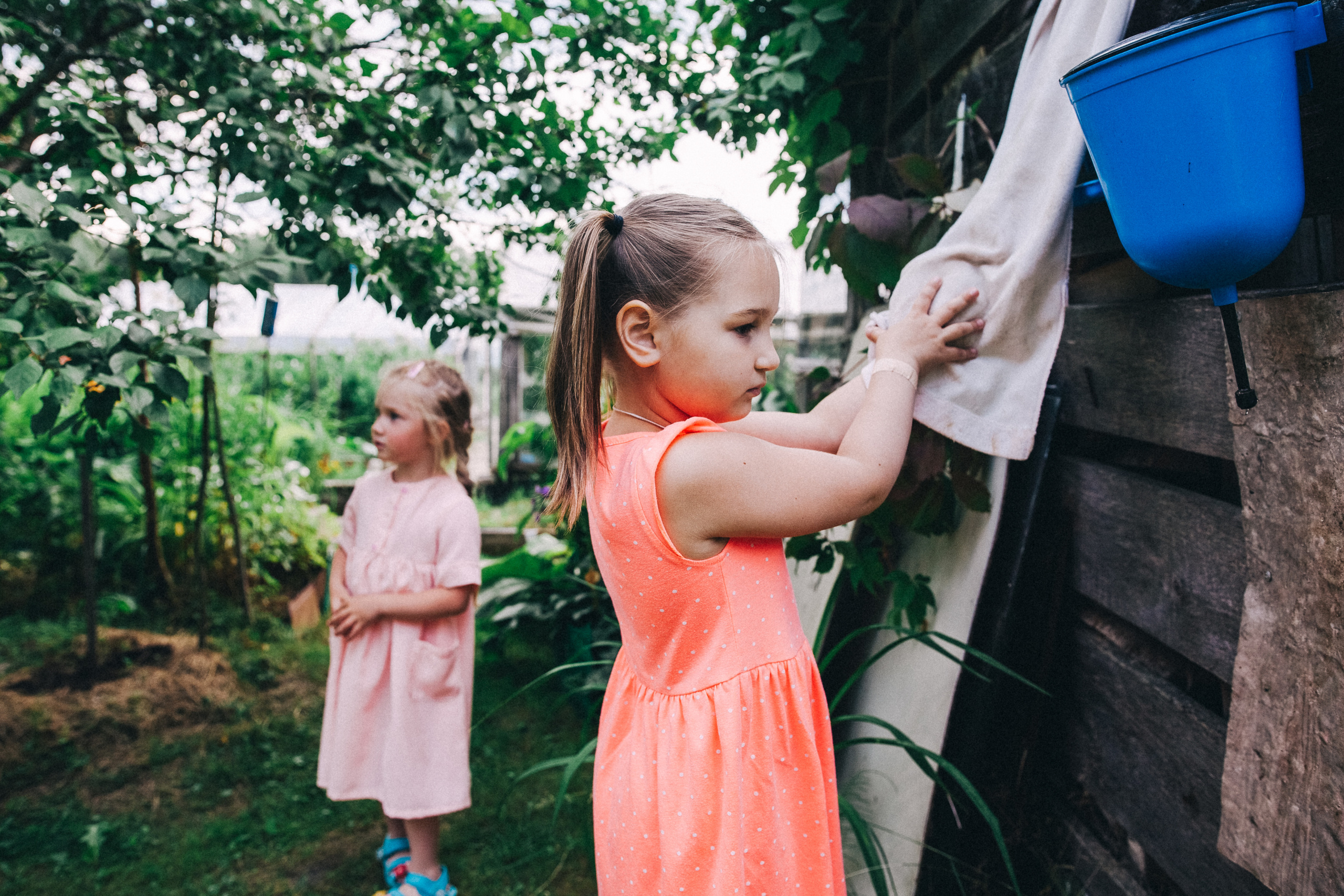 Ульяше 5 лет. Дачный деньрожденский день. Семейный фотограф, фотограф родов, репортажей фотограф в Санкт-Петербу