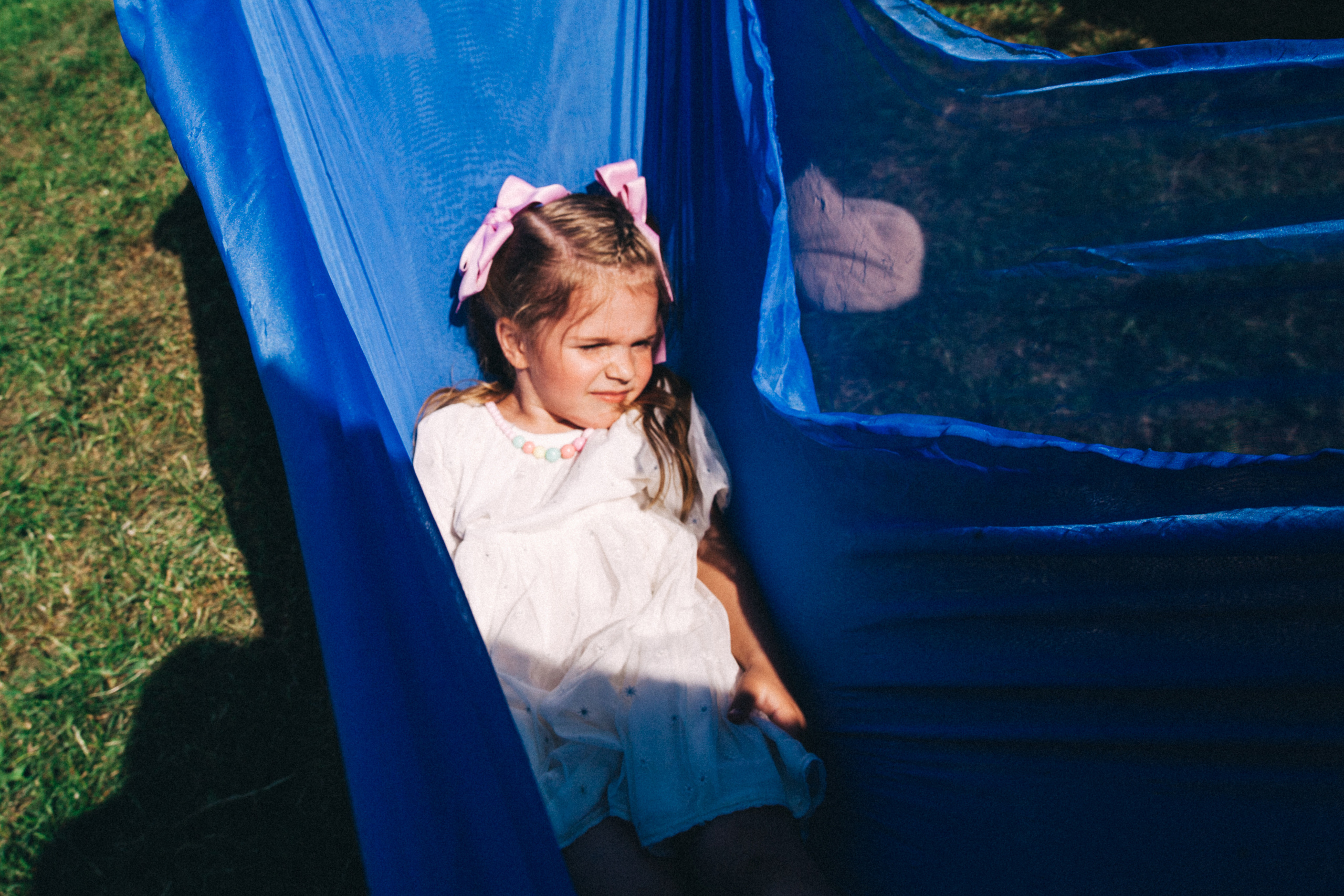 Есении 5 лет. ДР на даче. Семейный фотограф, фотограф родов, репортажей фотограф в Санкт-Петербу