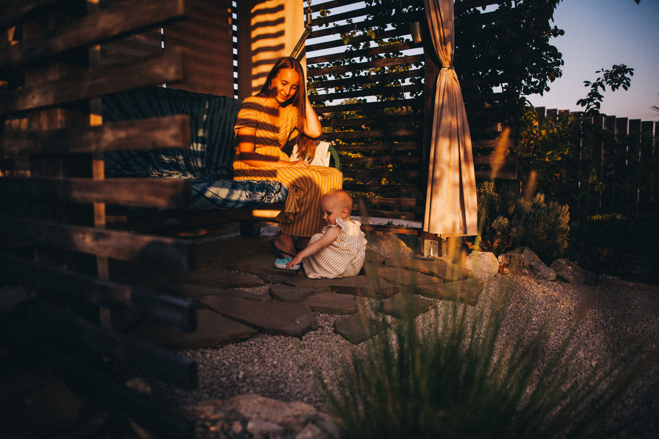 Маша и Соня. Отпуск в Крыму. Семейный фотограф, фотограф родов, репортажей фотограф в Санкт-Петербу