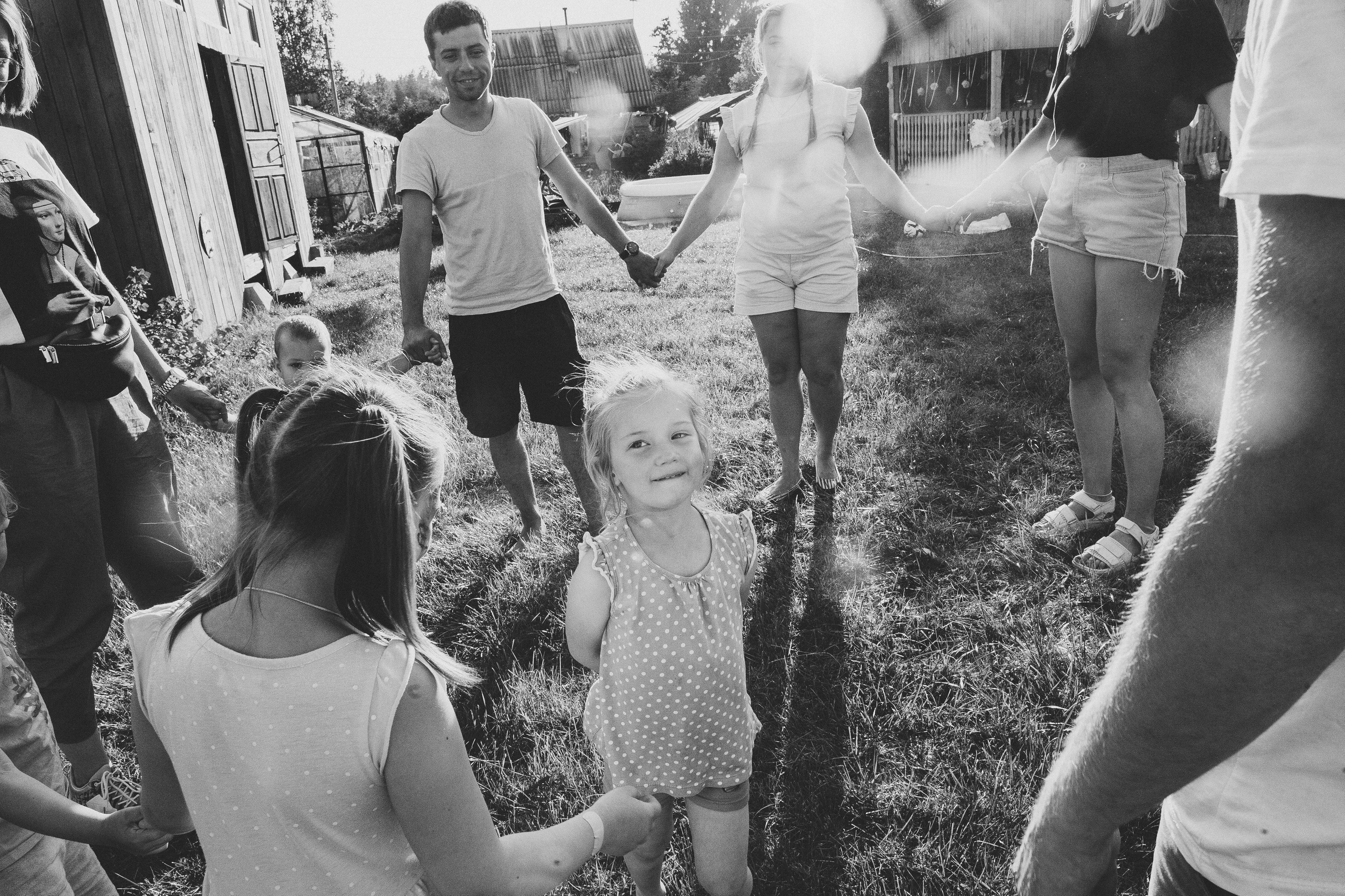 Ульяше 5 лет. Дачный деньрожденский день. Семейный фотограф, фотограф родов, репортажей фотограф в Санкт-Петербу