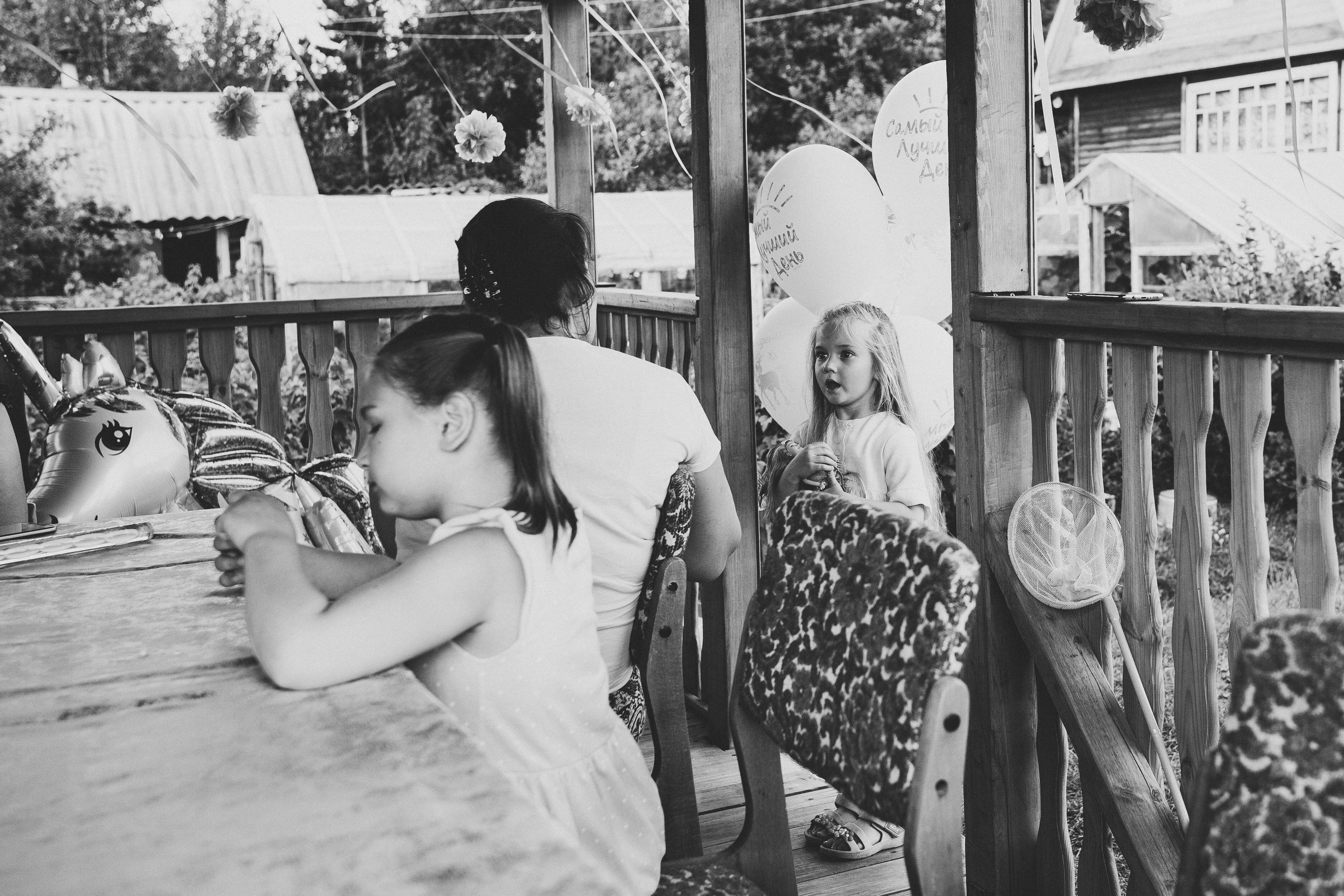 Ульяше 5 лет. Дачный деньрожденский день. Семейный фотограф, фотограф родов, репортажей фотограф в Санкт-Петербу