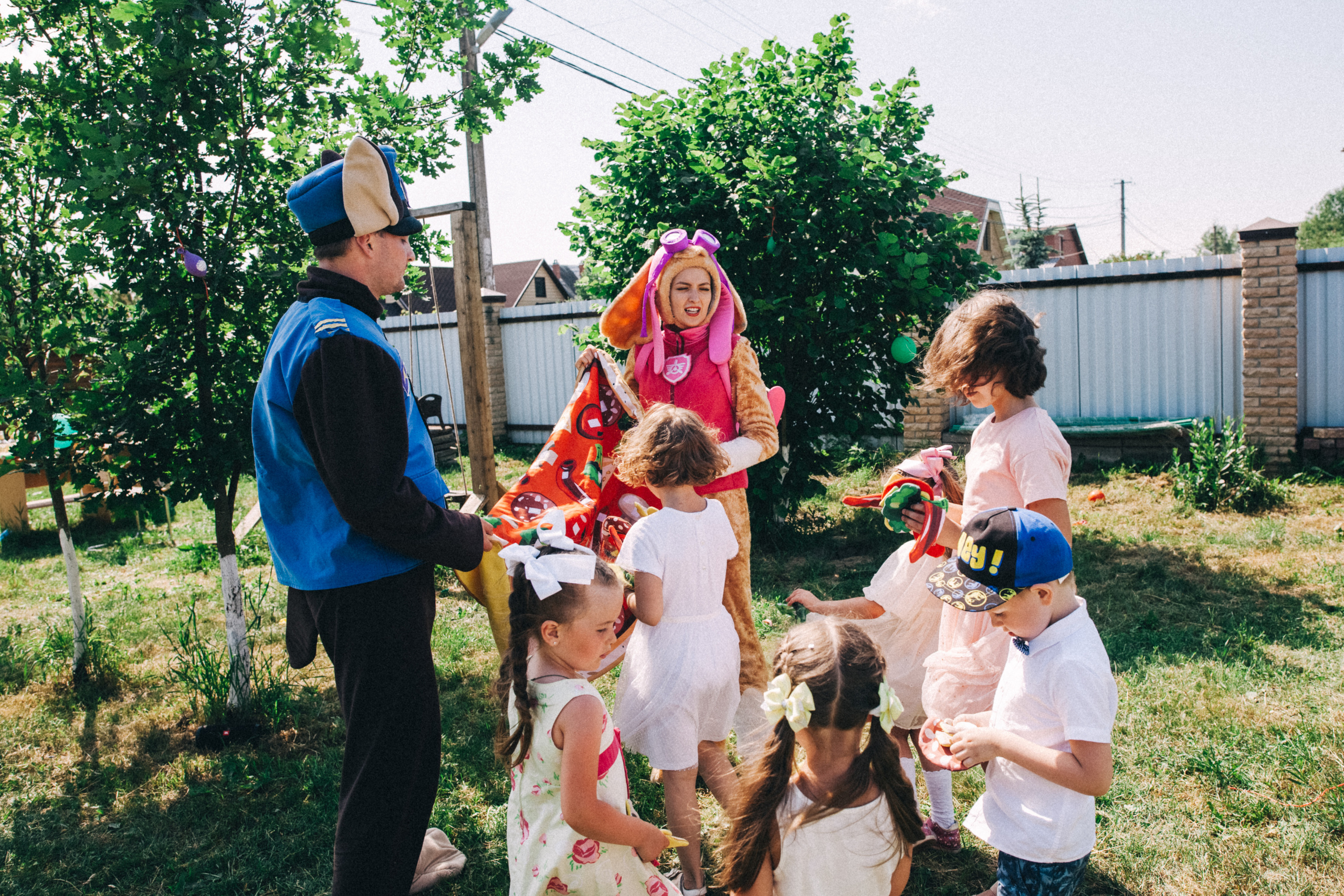 Есении 5 лет. ДР на даче. Семейный фотограф, фотограф родов, репортажей фотограф в Санкт-Петербу