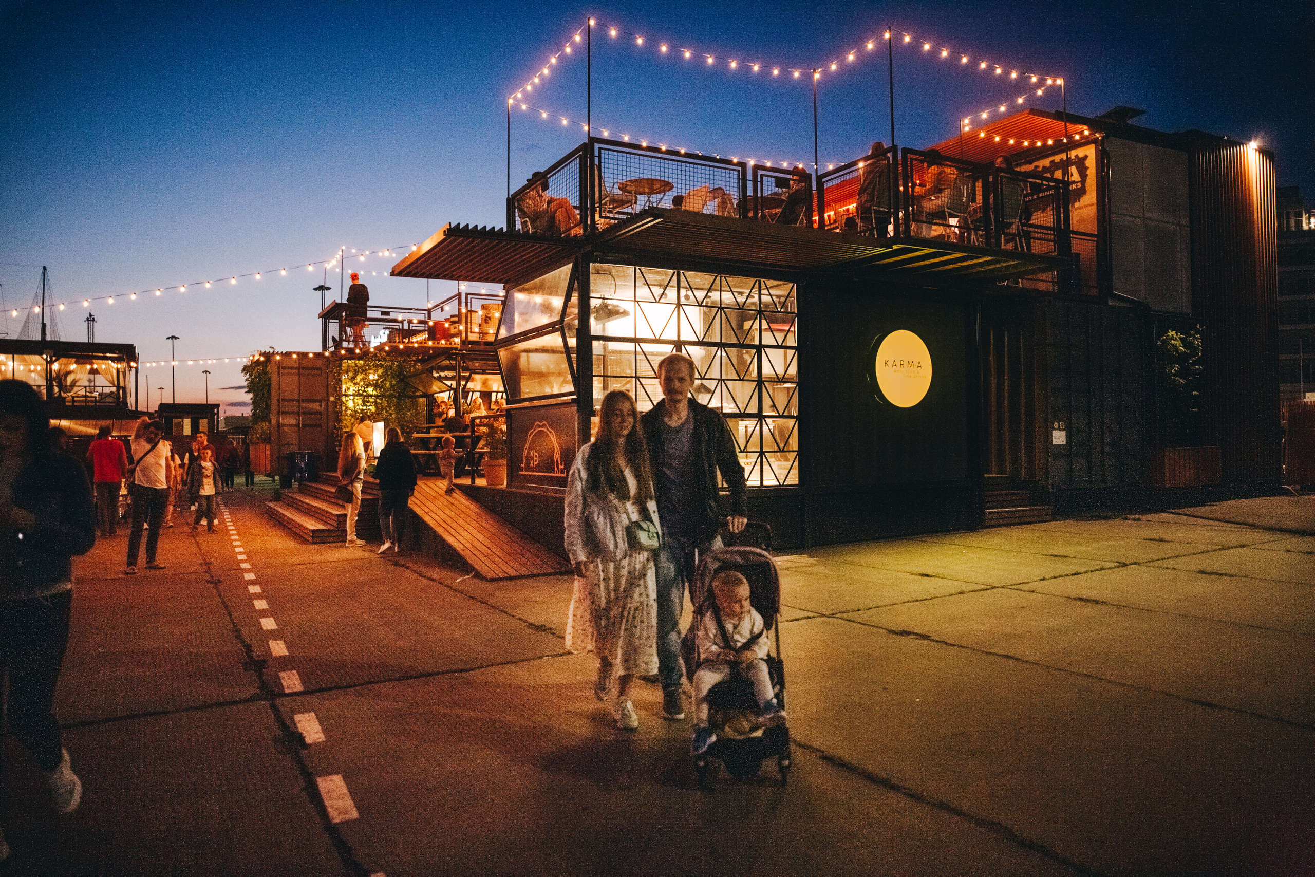 Вася, Маша, Соня. Отпуск в Адлере. Семейный фотограф, фотограф родов, репортажей фотограф в Санкт-Петербу