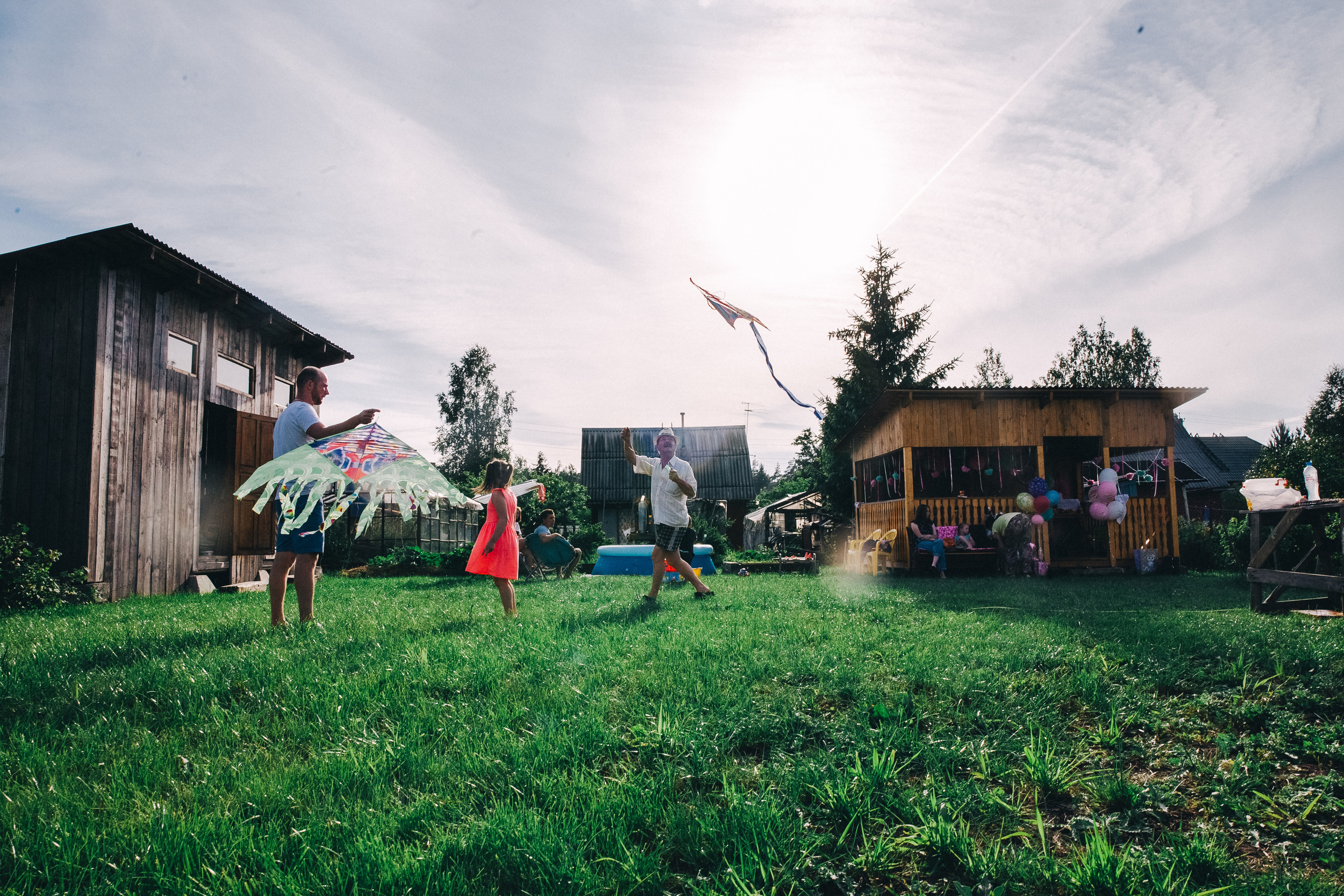 Ульяше 5 лет. Дачный деньрожденский день. Семейный фотограф, фотограф родов, репортажей фотограф в Санкт-Петербу