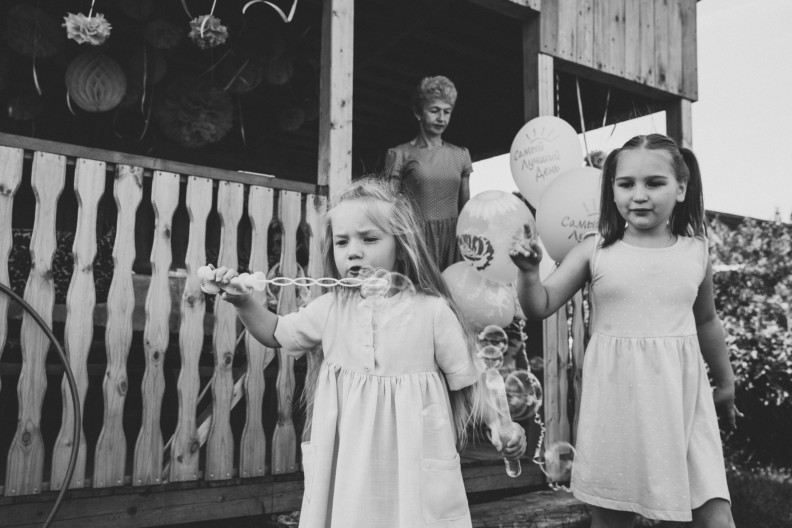 Ульяше 5 лет. Дачный деньрожденский день. Семейный фотограф, фотограф родов, репортажей фотограф в Санкт-Петербу