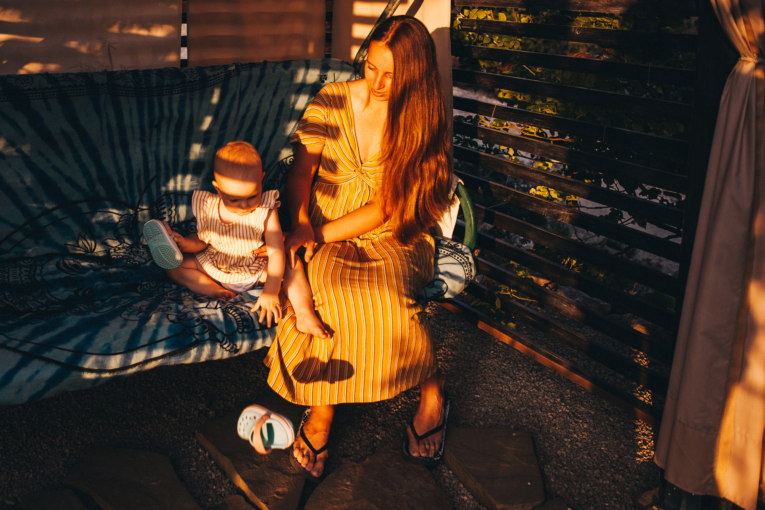 Маша и Соня. Отпуск в Крыму. Семейный фотограф, фотограф родов, репортажей фотограф в Санкт-Петербу