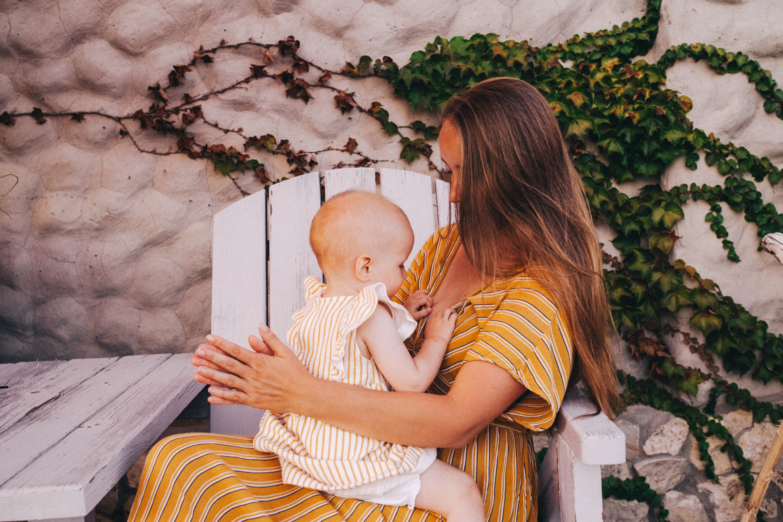 Маша и Соня. Отпуск в Крыму. Семейный фотограф, фотограф родов, репортажей фотограф в Санкт-Петербу
