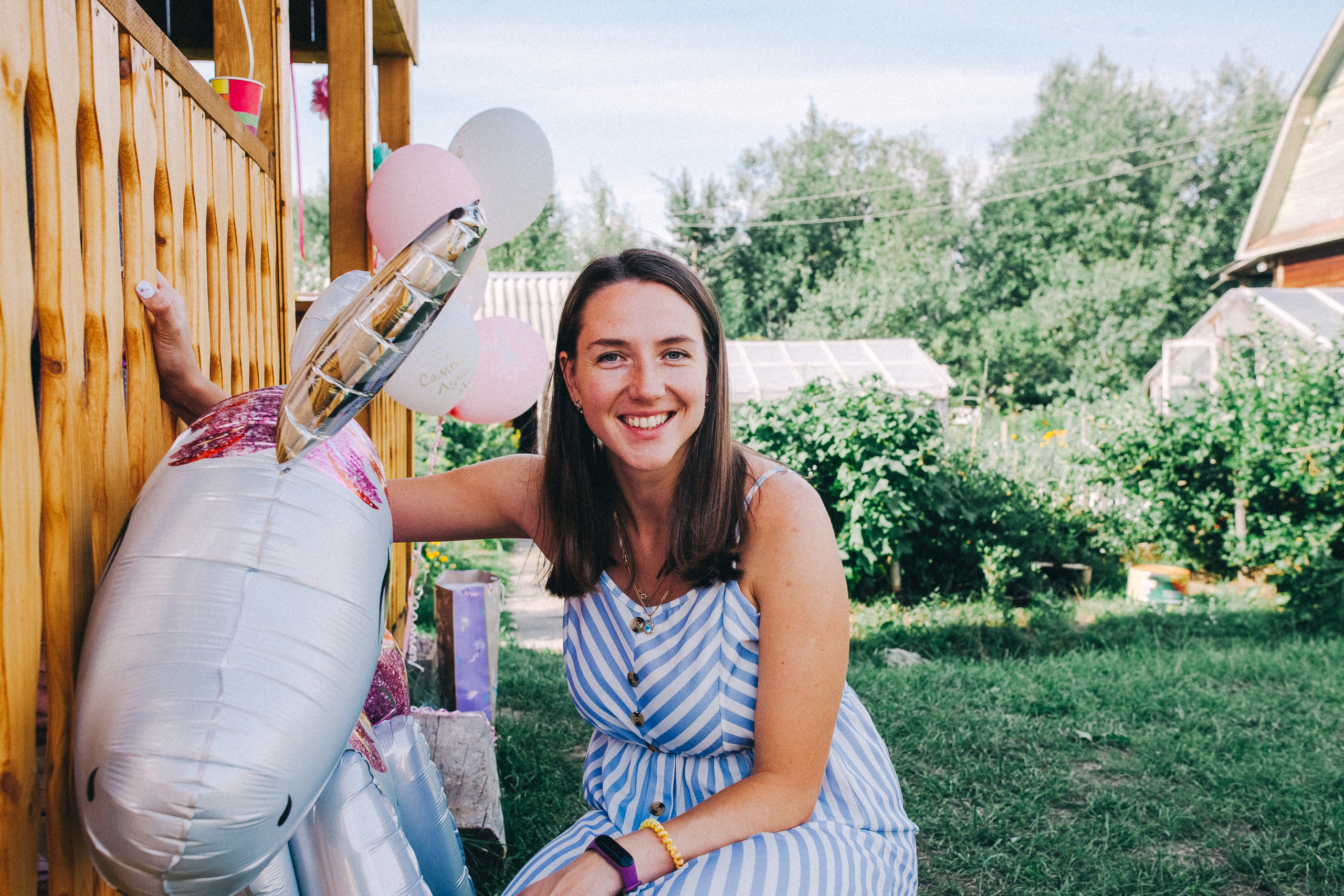 Ульяше 5 лет. Дачный деньрожденский день. Семейный фотограф, фотограф родов, репортажей фотограф в Санкт-Петербу