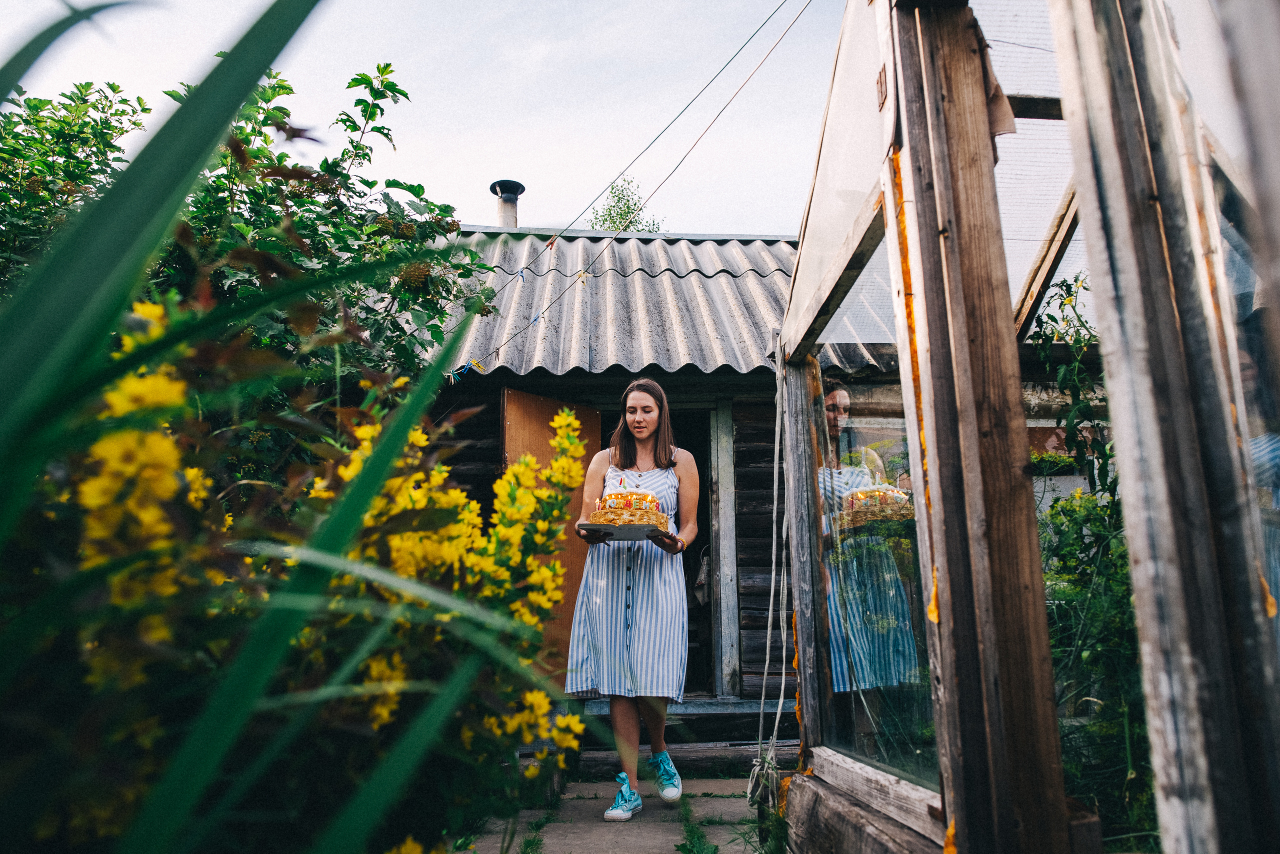 Ульяше 5 лет. Дачный деньрожденский день. Семейный фотограф, фотограф родов, репортажей фотограф в Санкт-Петербу