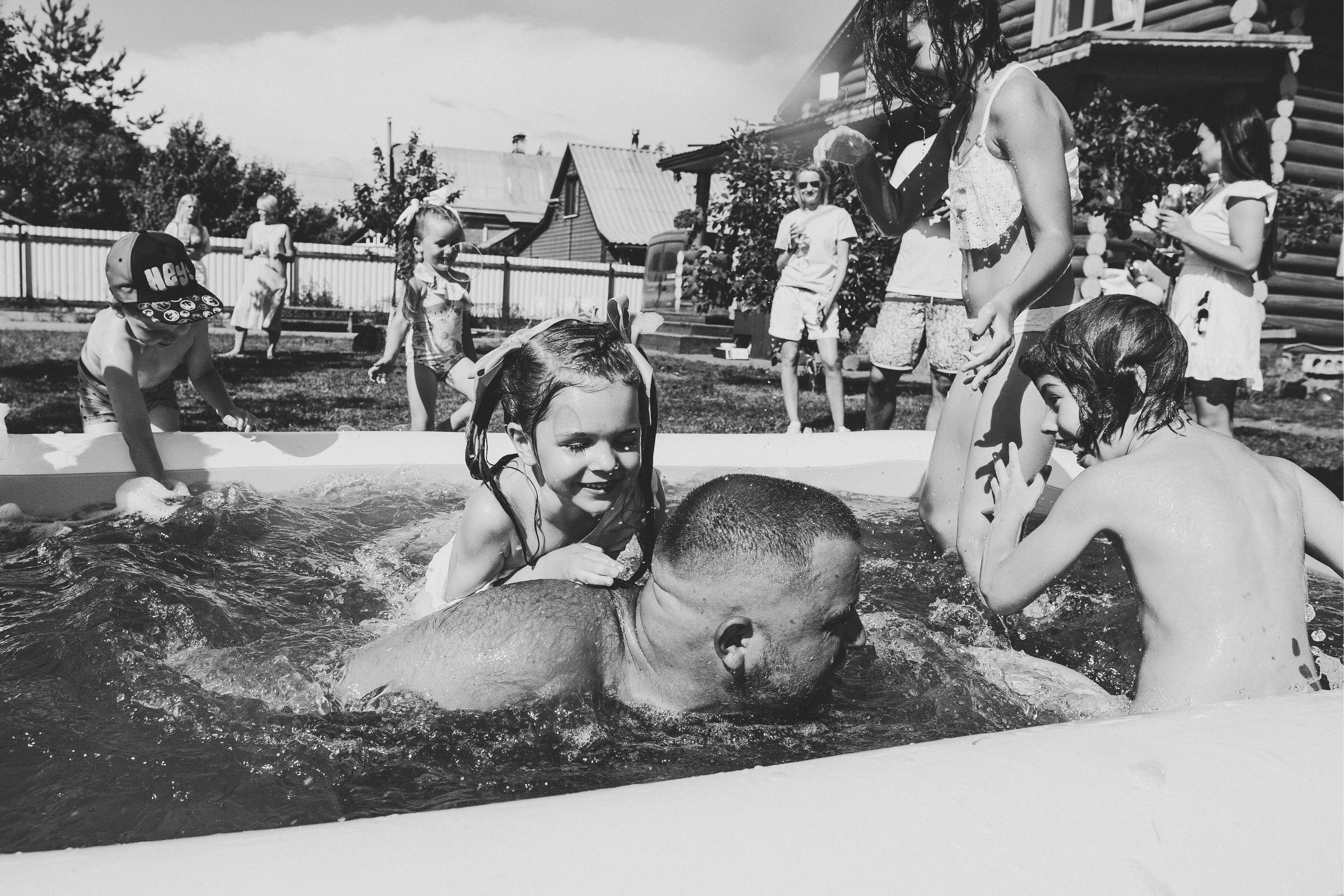 Есении 5 лет. ДР на даче. Семейный фотограф, фотограф родов, репортажей фотограф в Санкт-Петербу