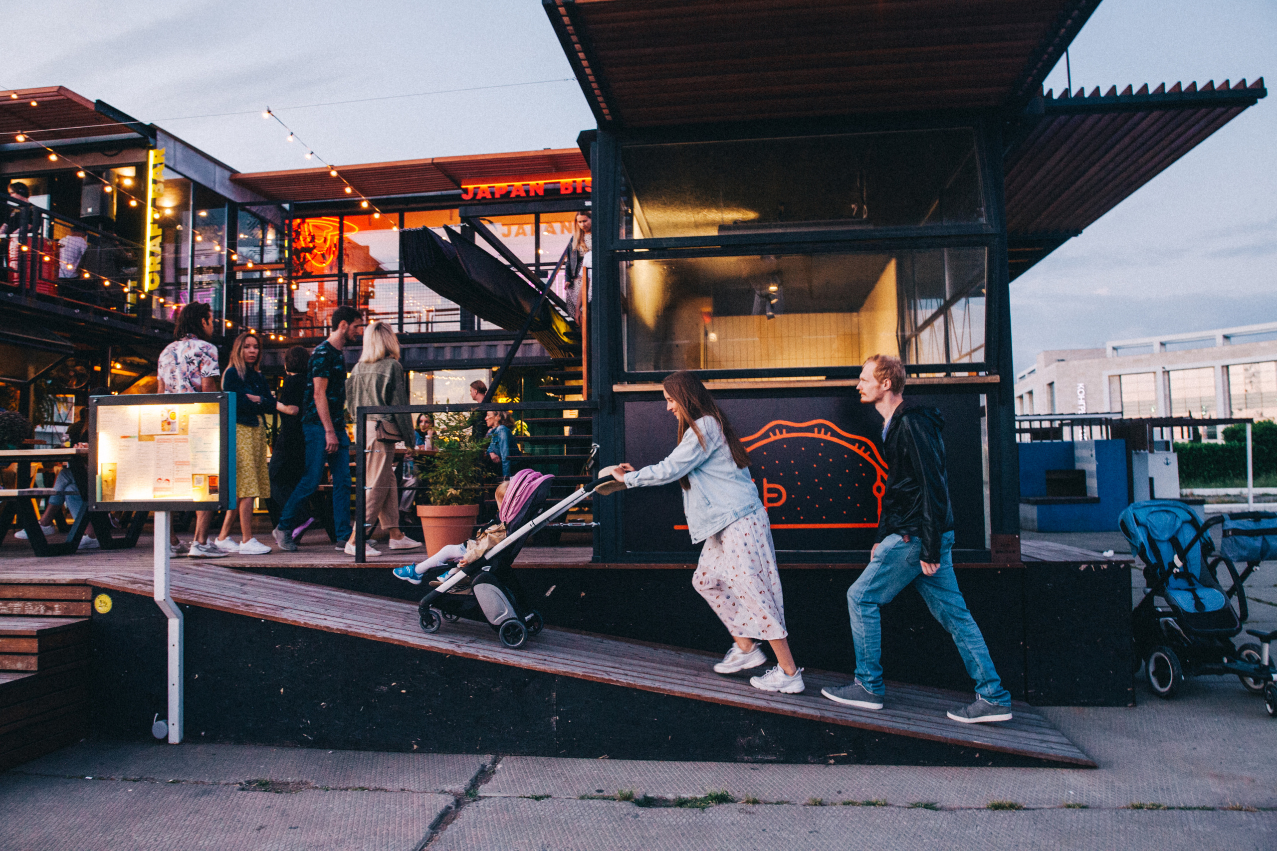 Вася, Маша, Соня. Отпуск в Адлере. Семейный фотограф, фотограф родов, репортажей фотограф в Санкт-Петербу