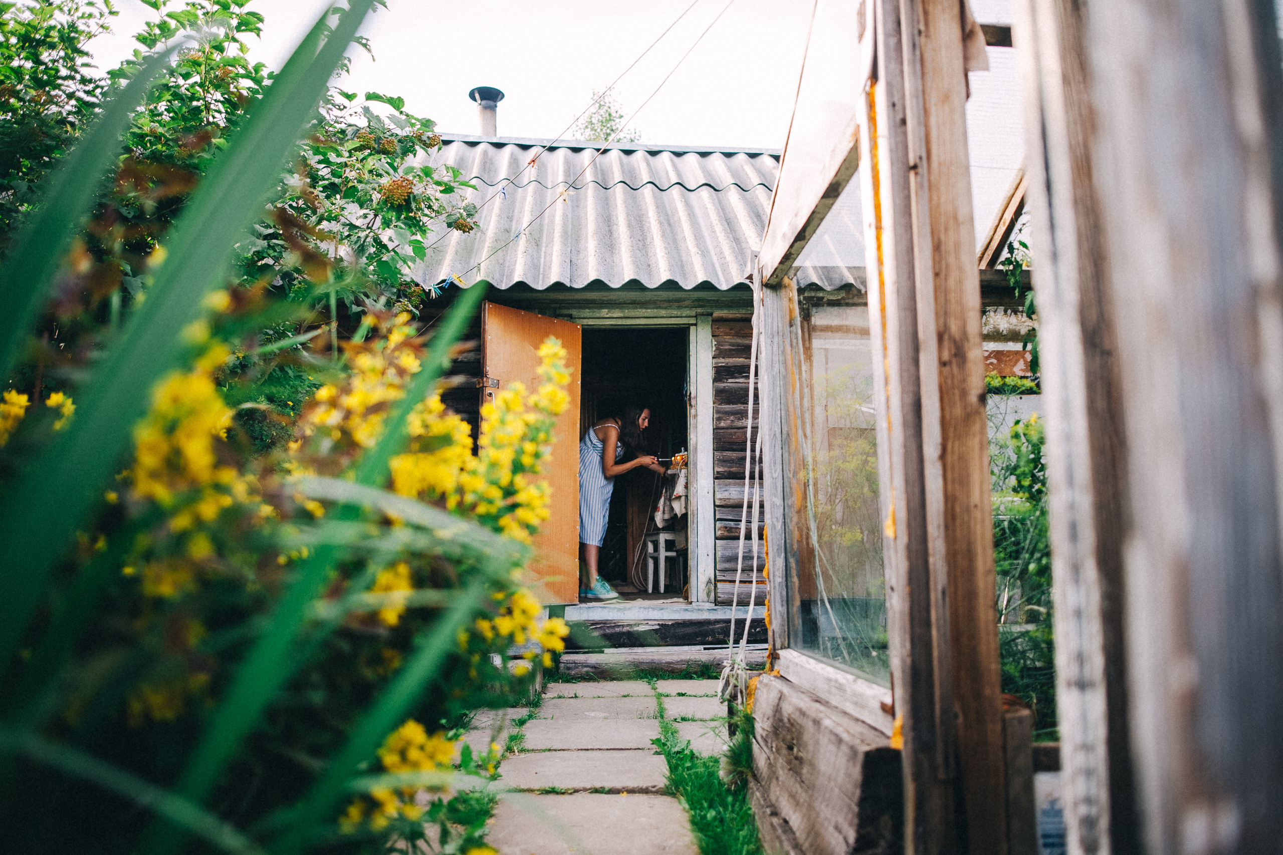 Ульяше 5 лет. Дачный деньрожденский день. Семейный фотограф, фотограф родов, репортажей фотограф в Санкт-Петербу
