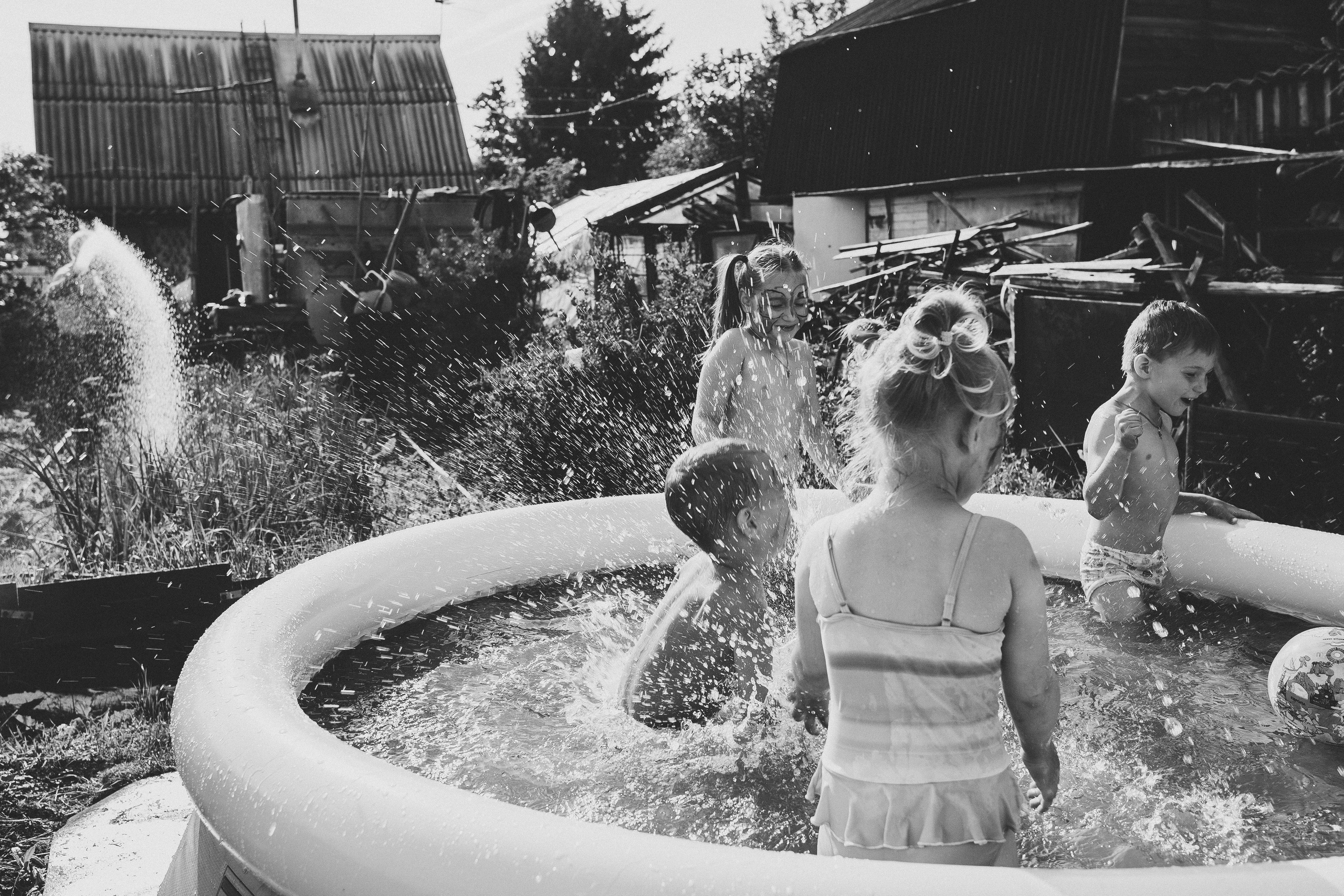 Ульяше 5 лет. Дачный деньрожденский день. Семейный фотограф, фотограф родов, репортажей фотограф в Санкт-Петербу