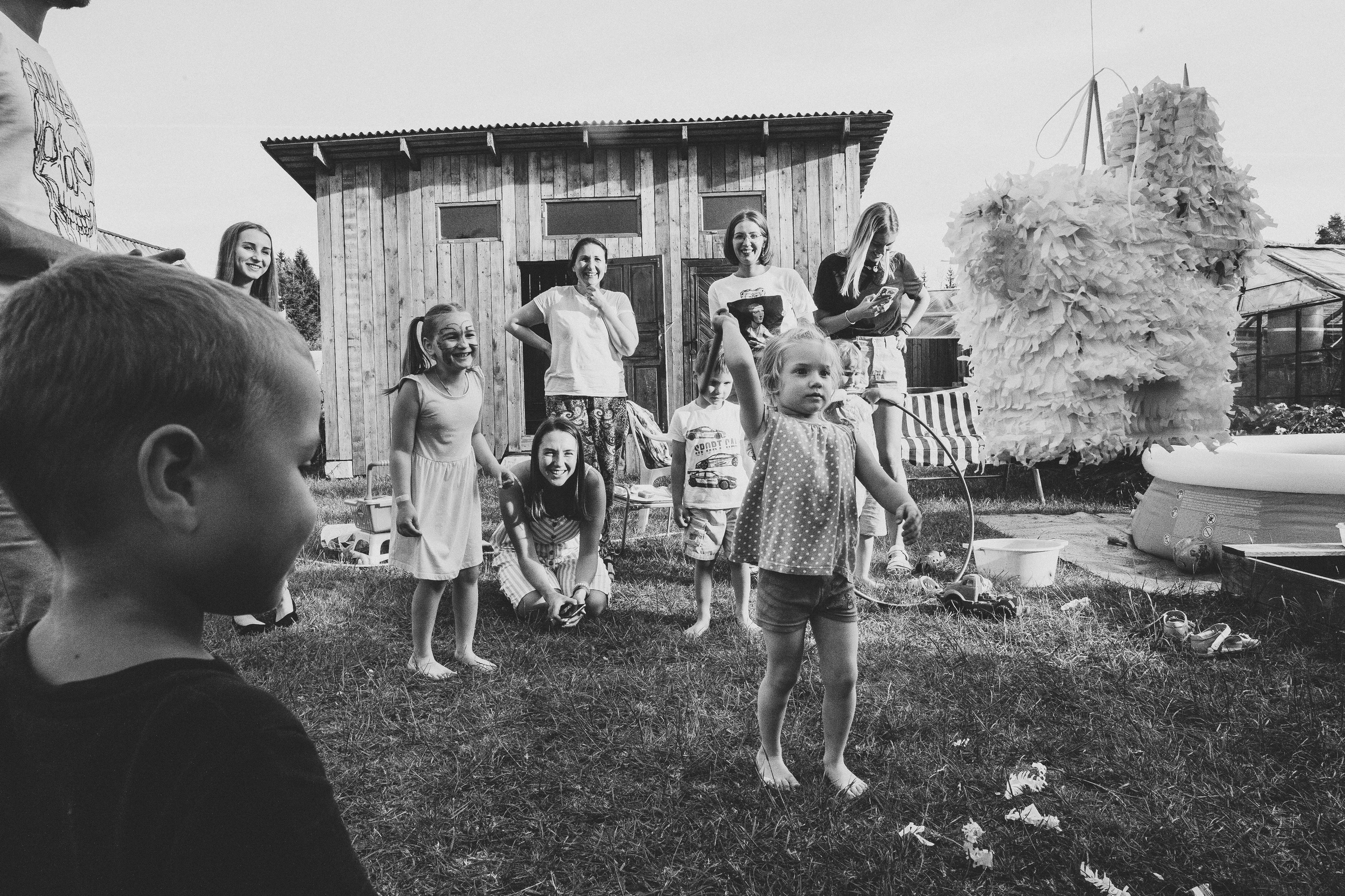 Ульяше 5 лет. Дачный деньрожденский день. Семейный фотограф, фотограф родов, репортажей фотограф в Санкт-Петербу