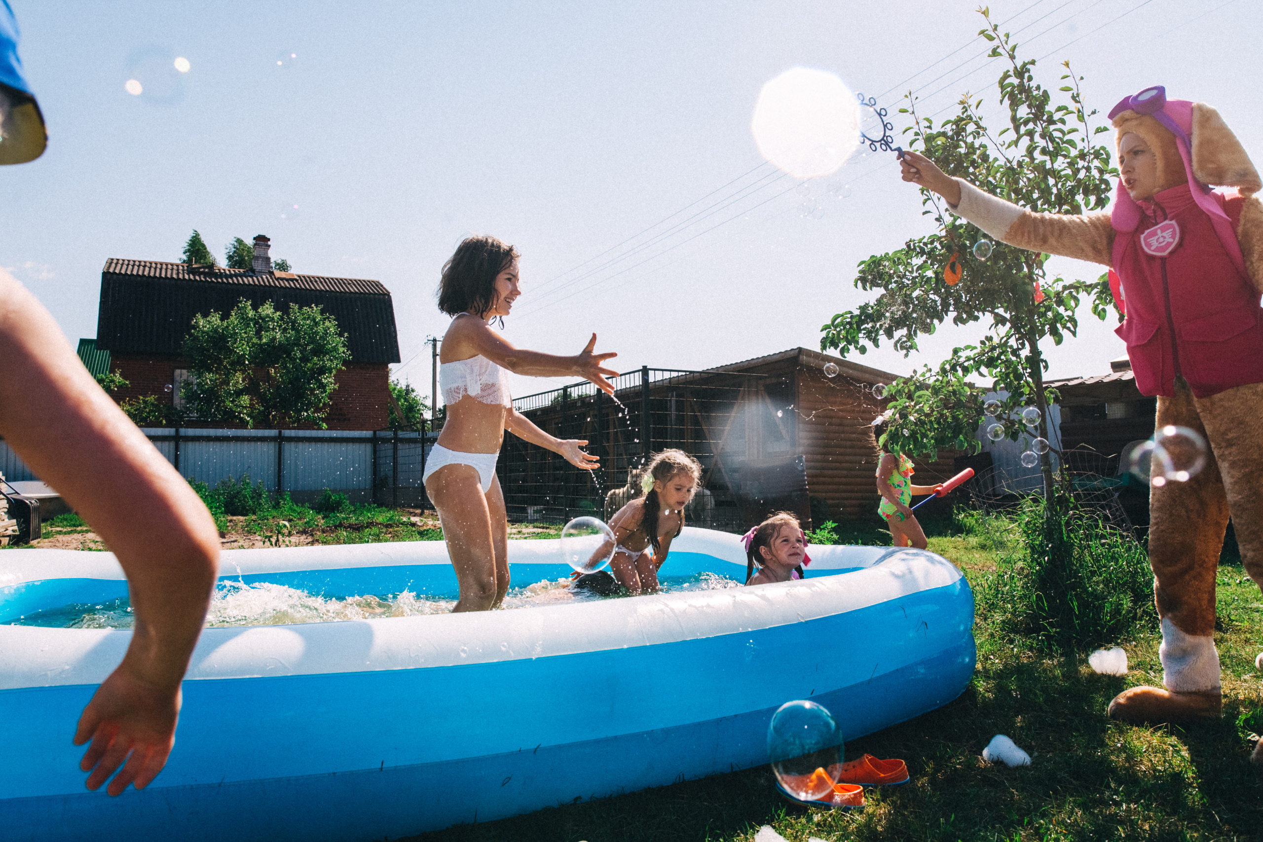 Есении 5 лет. ДР на даче. Семейный фотограф, фотограф родов, репортажей фотограф в Санкт-Петербу