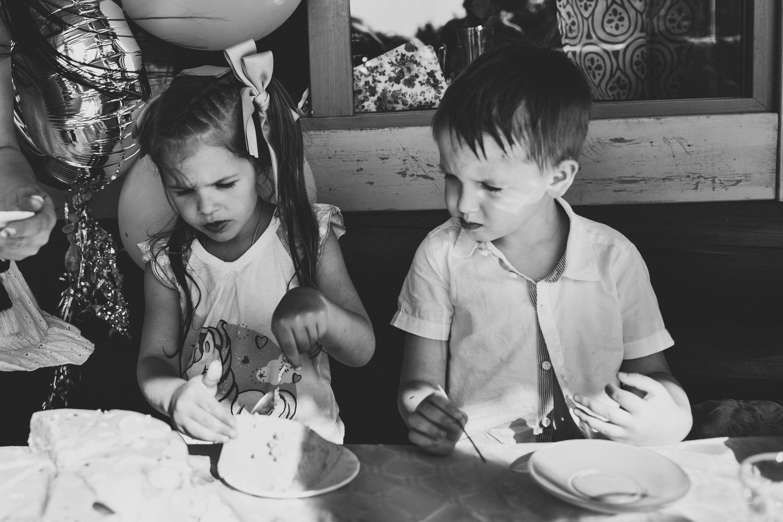 Есении 5 лет. ДР на даче. Семейный фотограф, фотограф родов, репортажей фотограф в Санкт-Петербу