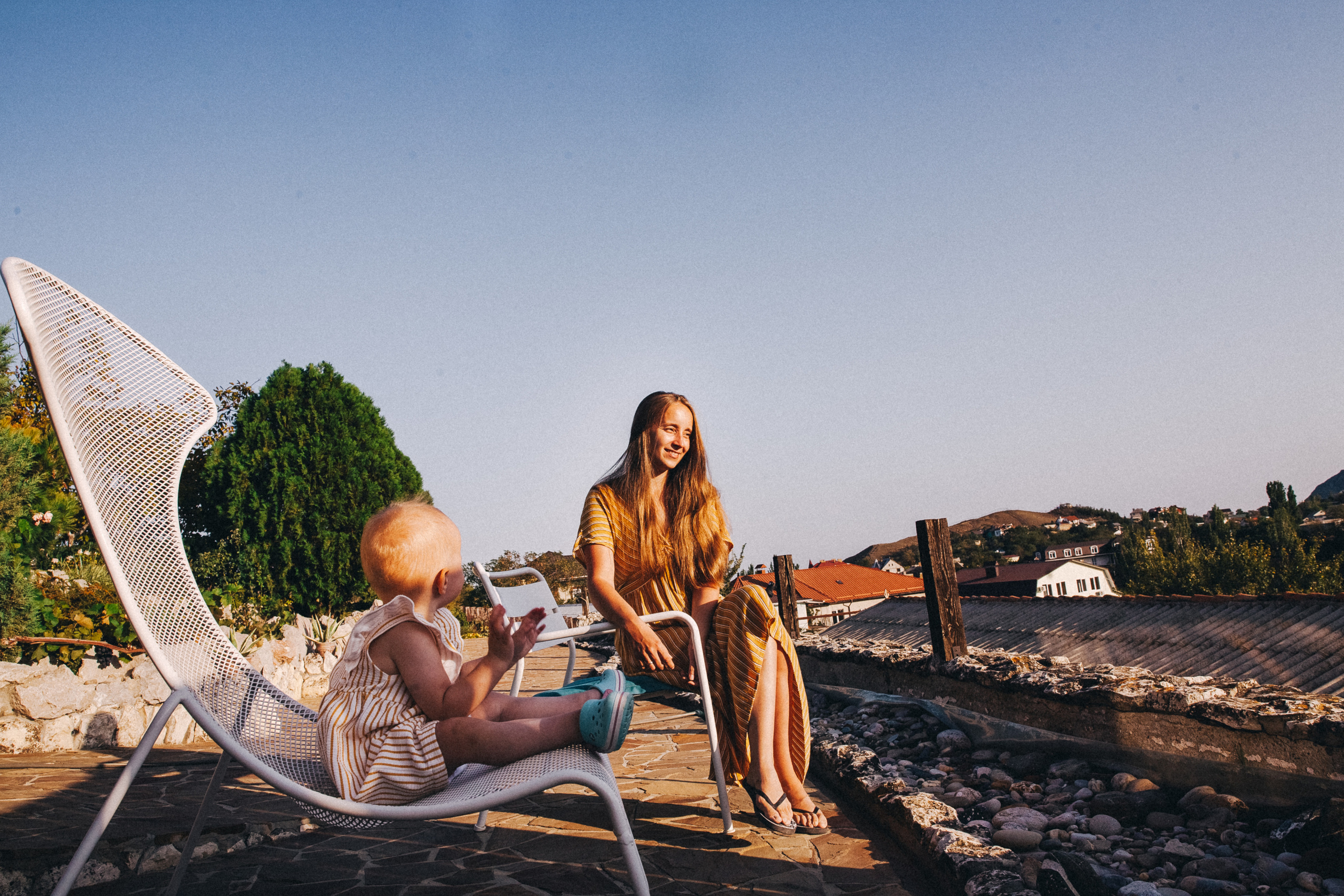 Маша и Соня. Отпуск в Крыму. Семейный фотограф, фотограф родов, репортажей фотограф в Санкт-Петербу
