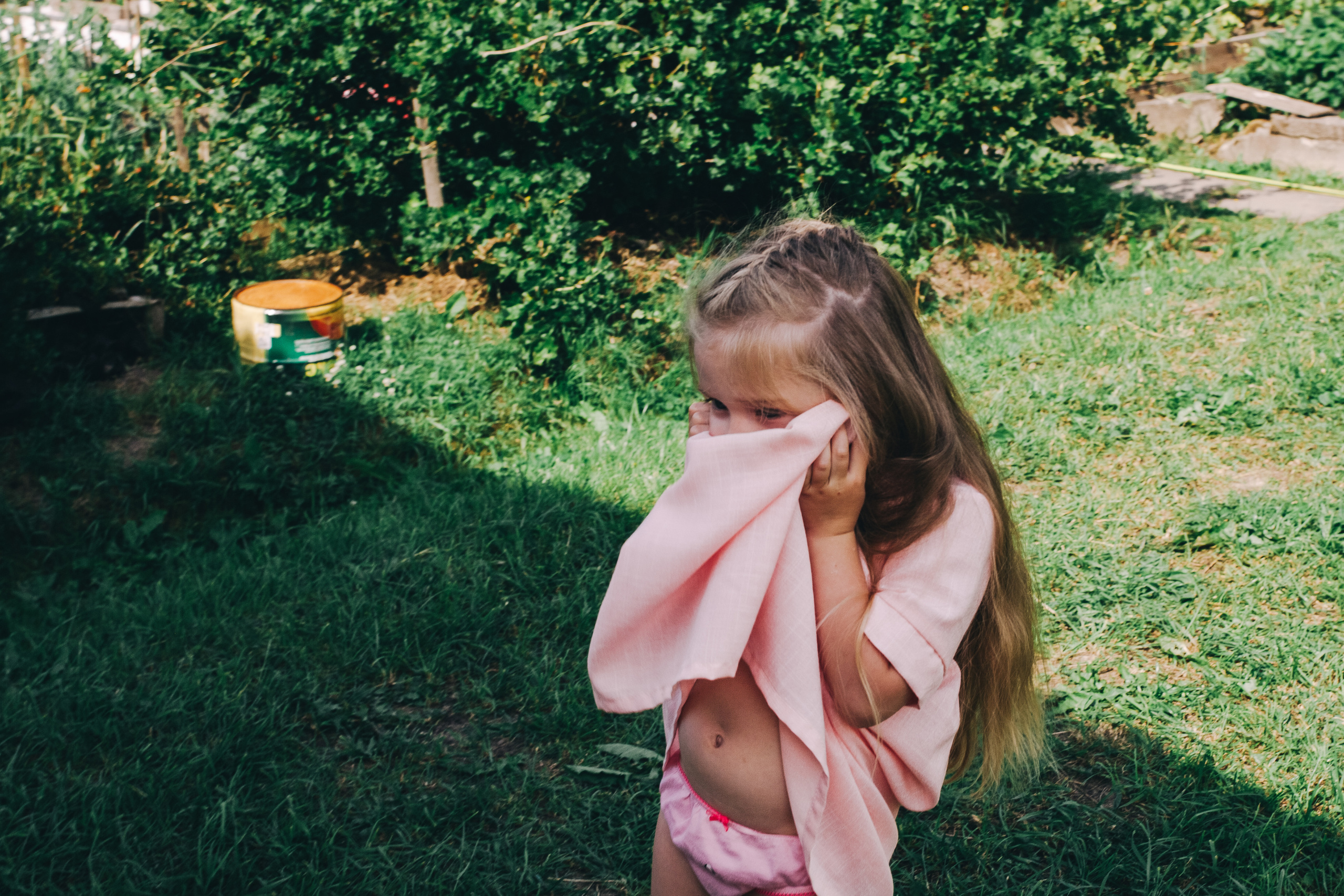 Ульяше 5 лет. Дачный деньрожденский день. Семейный фотограф, фотограф родов, репортажей фотограф в Санкт-Петербу