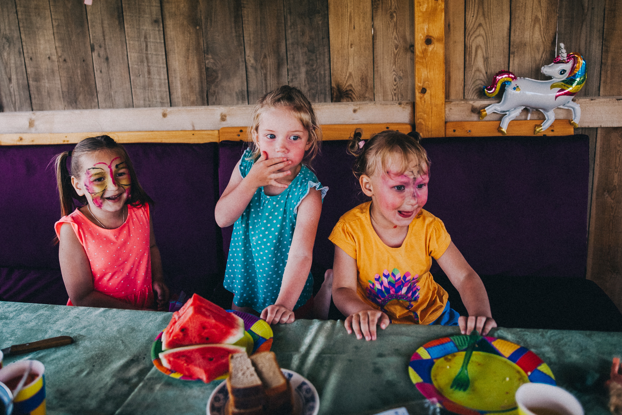 Ульяше 5 лет. Дачный деньрожденский день. Семейный фотограф, фотограф родов, репортажей фотограф в Санкт-Петербу