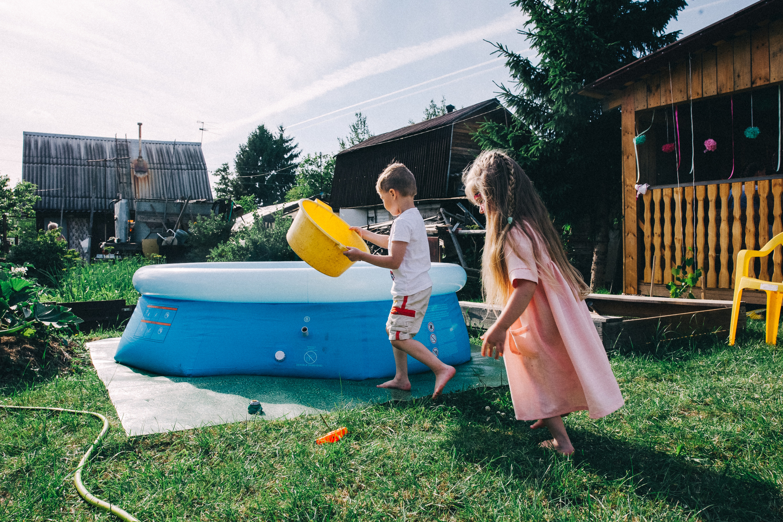 Ульяше 5 лет. Дачный деньрожденский день. Семейный фотограф, фотограф родов, репортажей фотограф в Санкт-Петербу