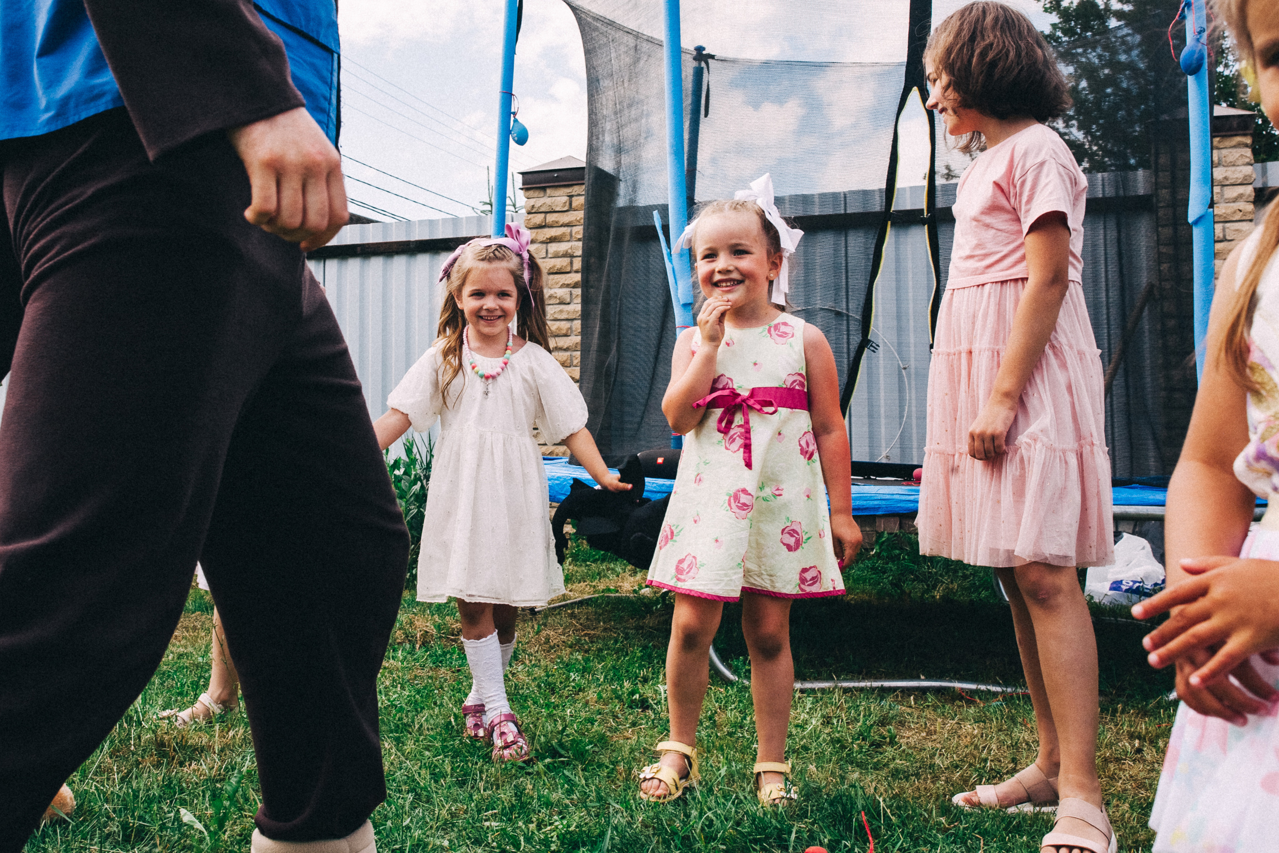 Есении 5 лет. ДР на даче. Семейный фотограф, фотограф родов, репортажей фотограф в Санкт-Петербу