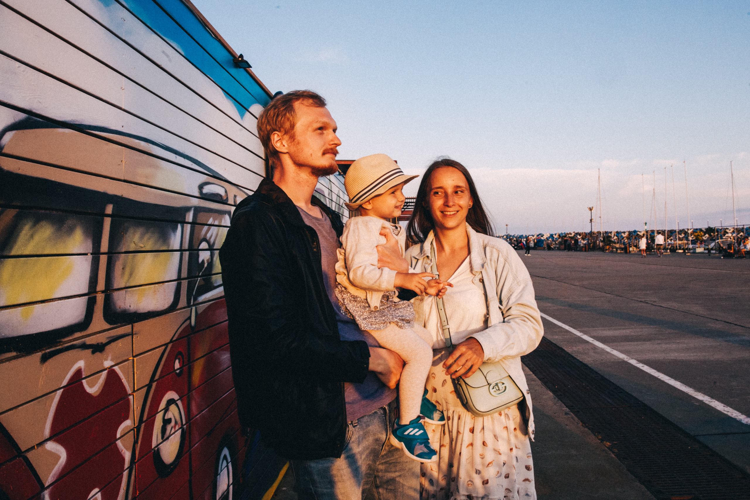 Вася, Маша, Соня. Отпуск в Адлере. Семейный фотограф, фотограф родов, репортажей фотограф в Санкт-Петербу