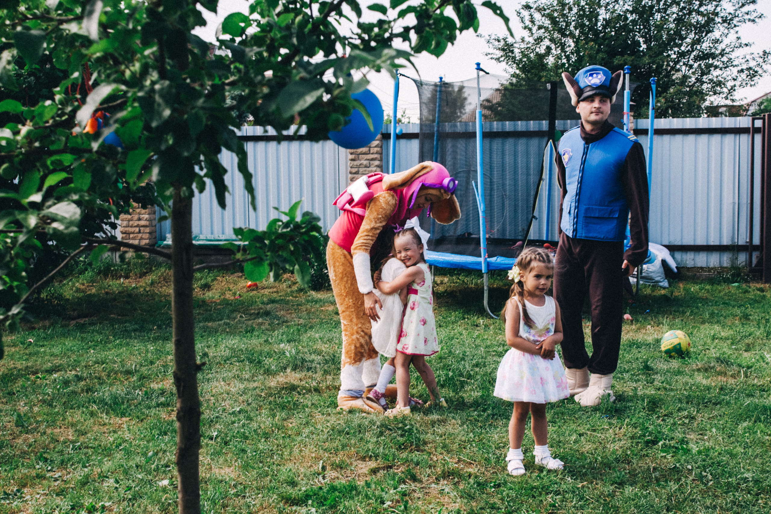 Есении 5 лет. ДР на даче. Семейный фотограф, фотограф родов, репортажей фотограф в Санкт-Петербу