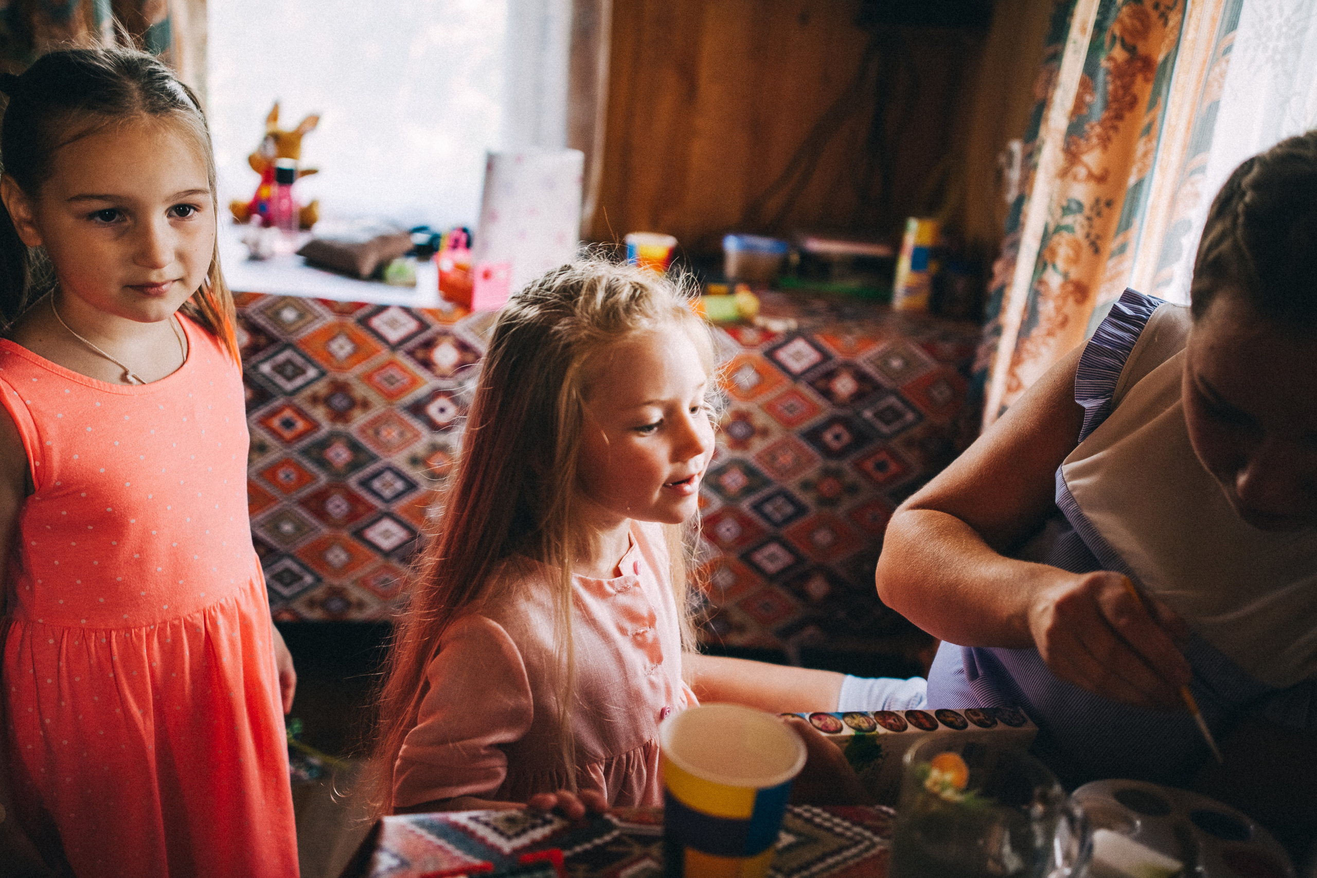 Ульяше 5 лет. Дачный деньрожденский день. Семейный фотограф, фотограф родов, репортажей фотограф в Санкт-Петербу