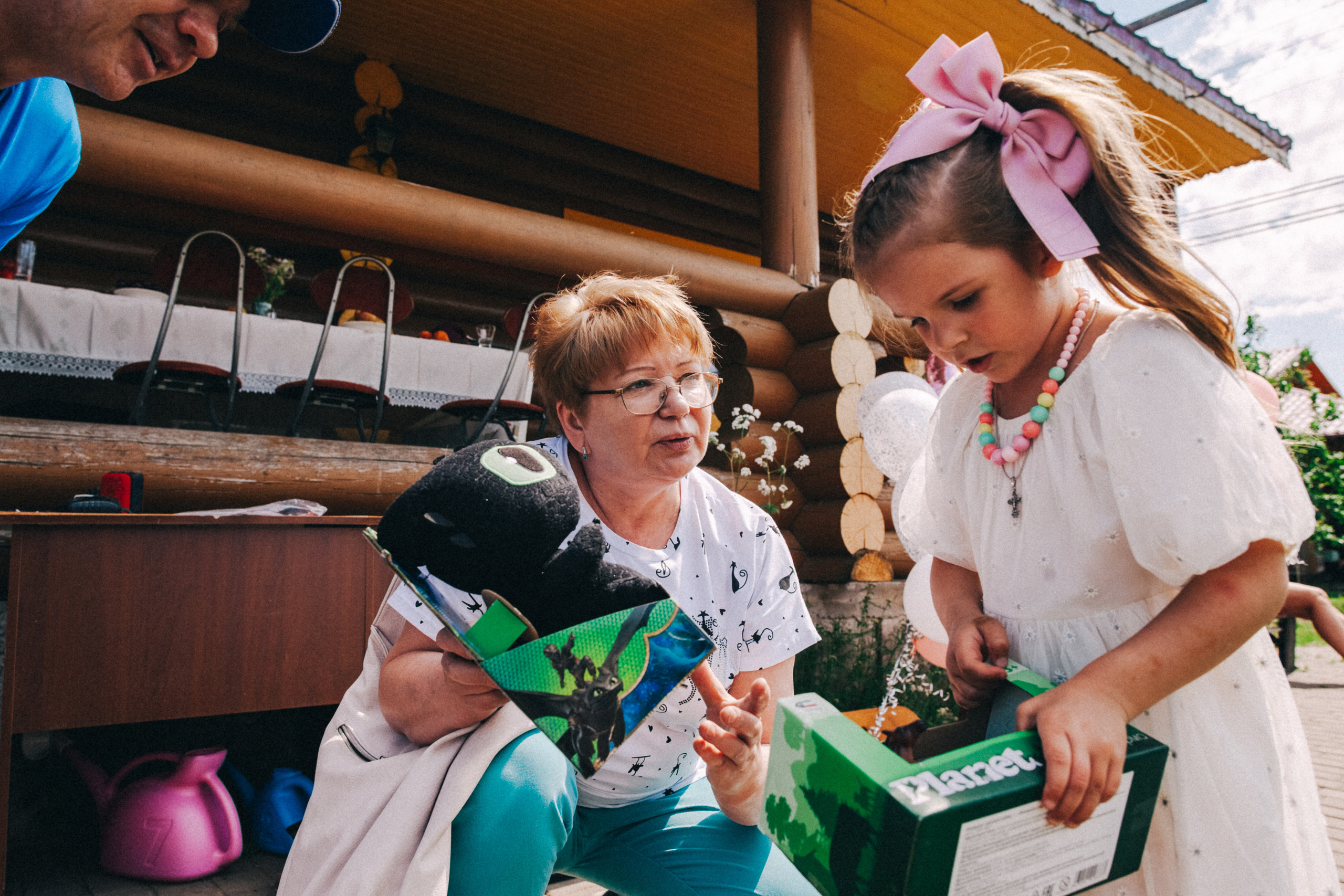 Есении 5 лет. ДР на даче. Семейный фотограф, фотограф родов, репортажей фотограф в Санкт-Петербу