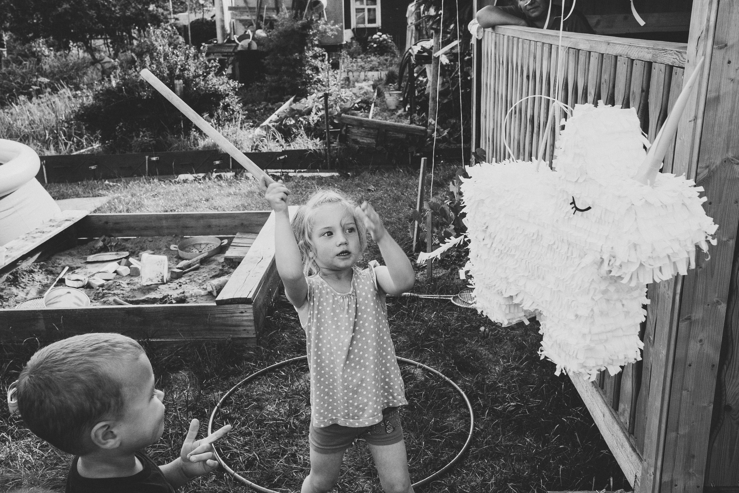 Ульяше 5 лет. Дачный деньрожденский день. Семейный фотограф, фотограф родов, репортажей фотограф в Санкт-Петербу