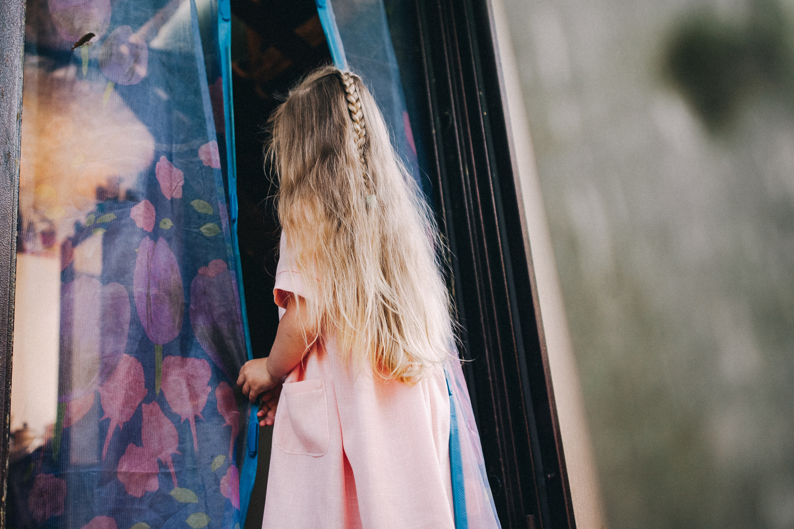 Ульяше 5 лет. Дачный деньрожденский день. Семейный фотограф, фотограф родов, репортажей фотограф в Санкт-Петербу