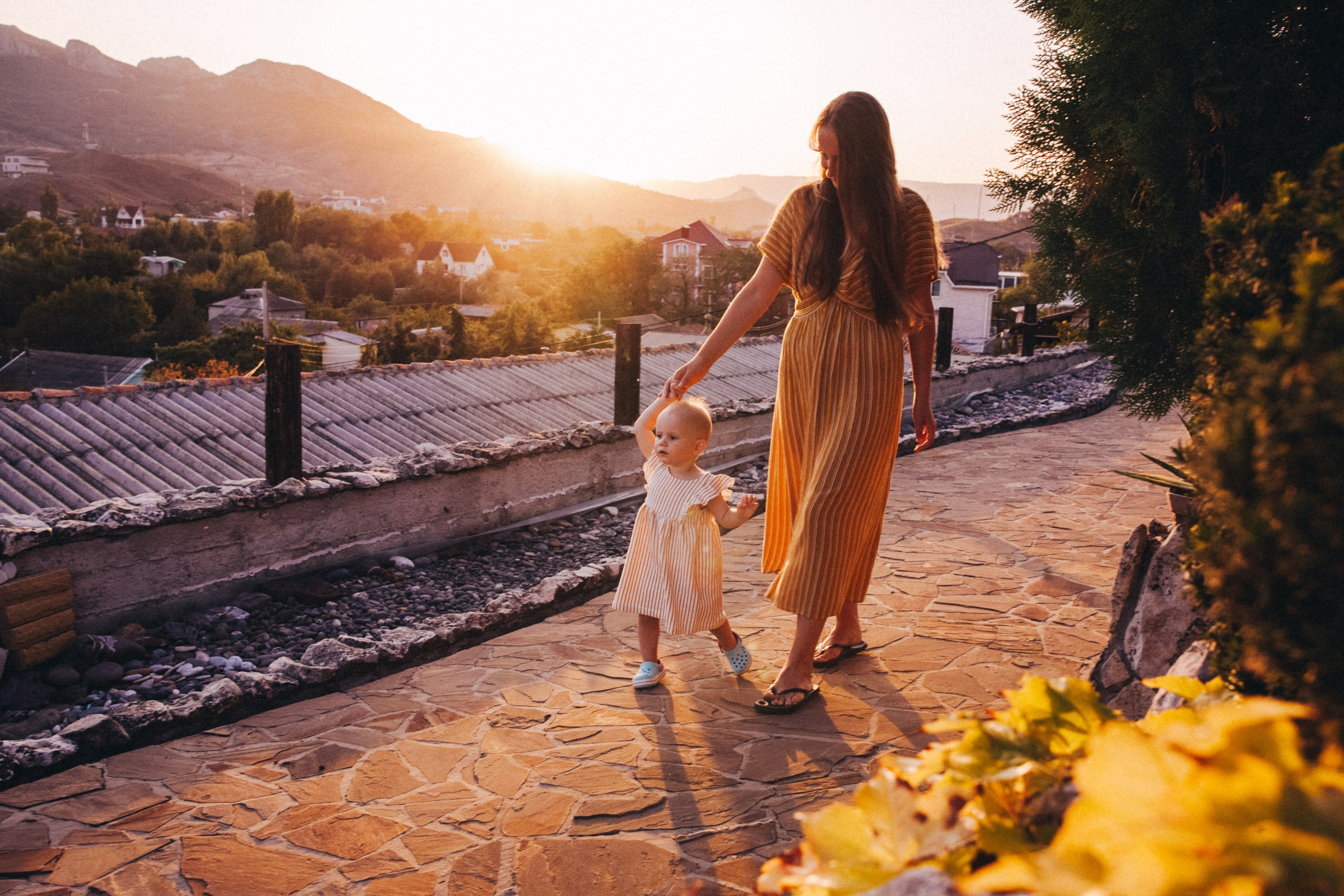 Маша и Соня. Отпуск в Крыму. Семейный фотограф, фотограф родов, репортажей фотограф в Санкт-Петербу