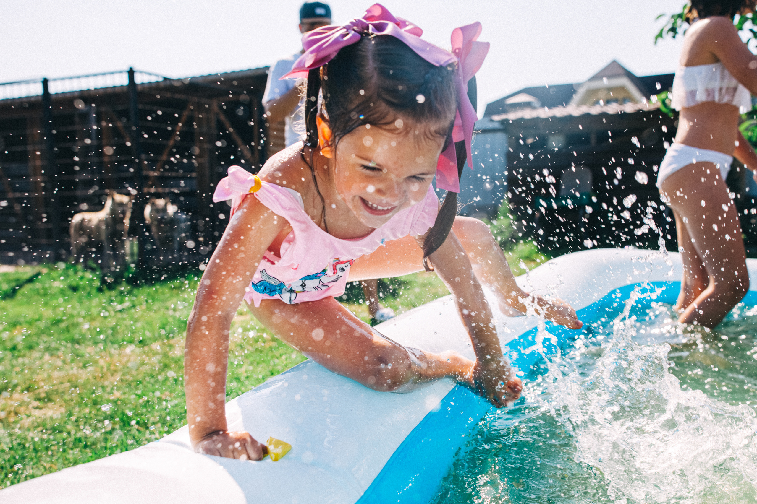 Есении 5 лет. ДР на даче. Семейный фотограф, фотограф родов, репортажей фотограф в Санкт-Петербу