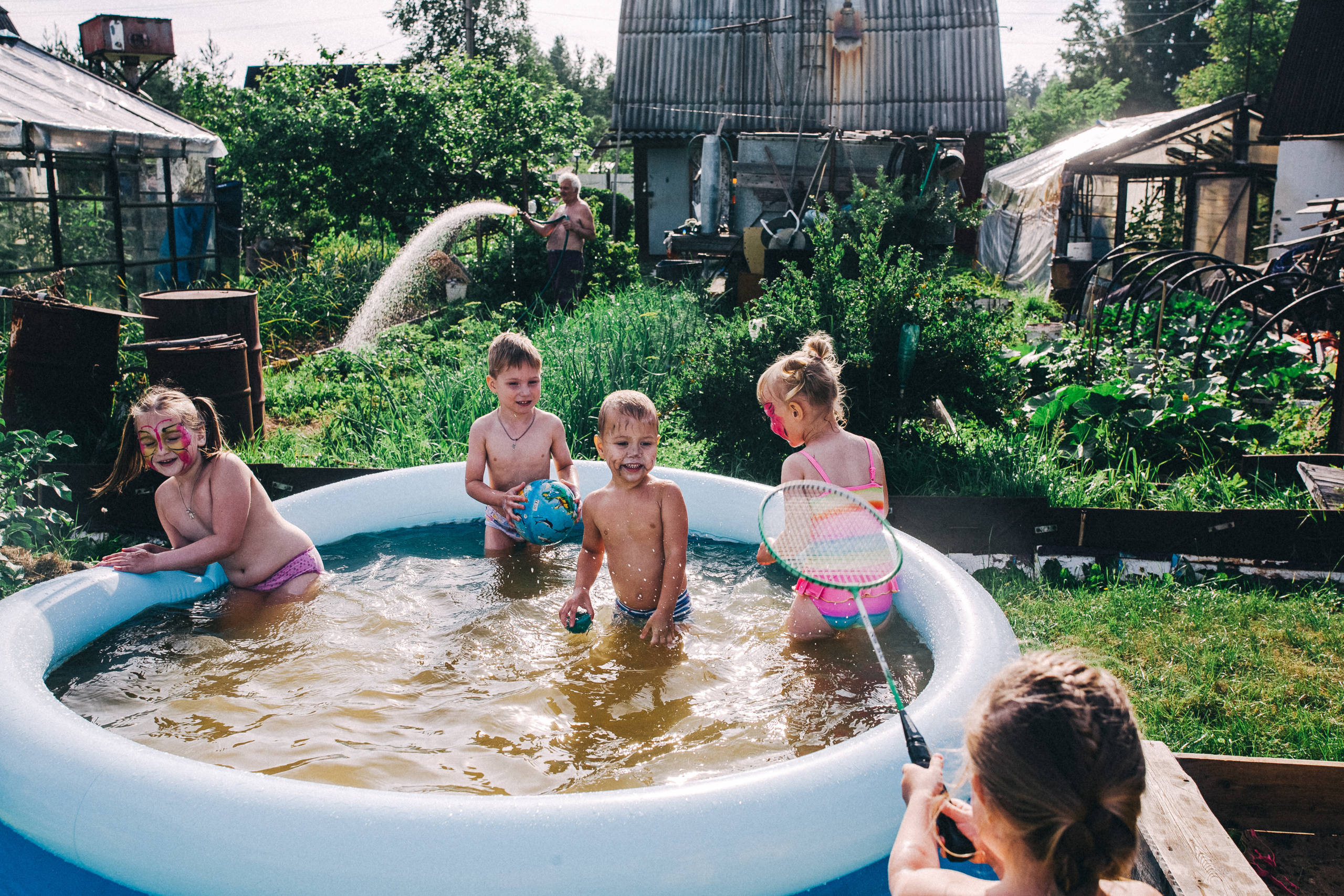Ульяше 5 лет. Дачный деньрожденский день. Семейный фотограф, фотограф родов, репортажей фотограф в Санкт-Петербу