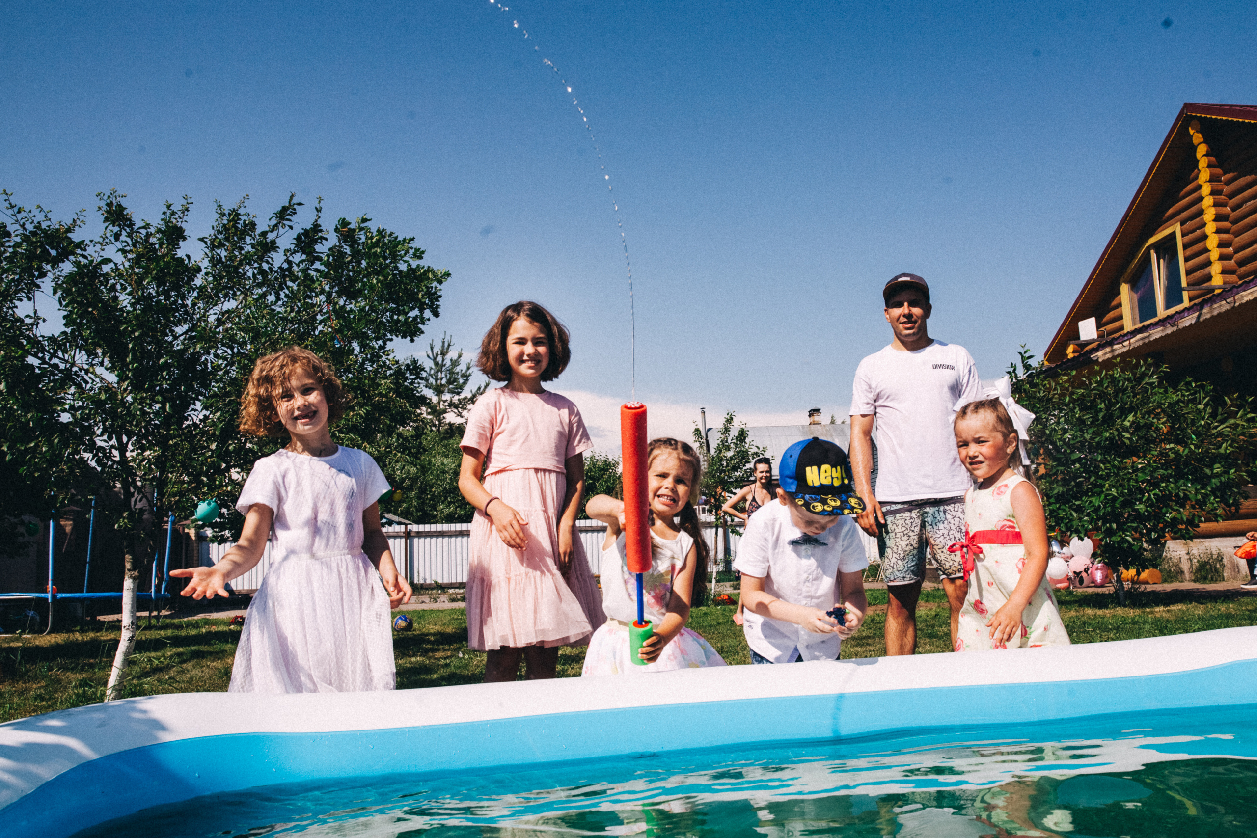 Есении 5 лет. ДР на даче. Семейный фотограф, фотограф родов, репортажей фотограф в Санкт-Петербу